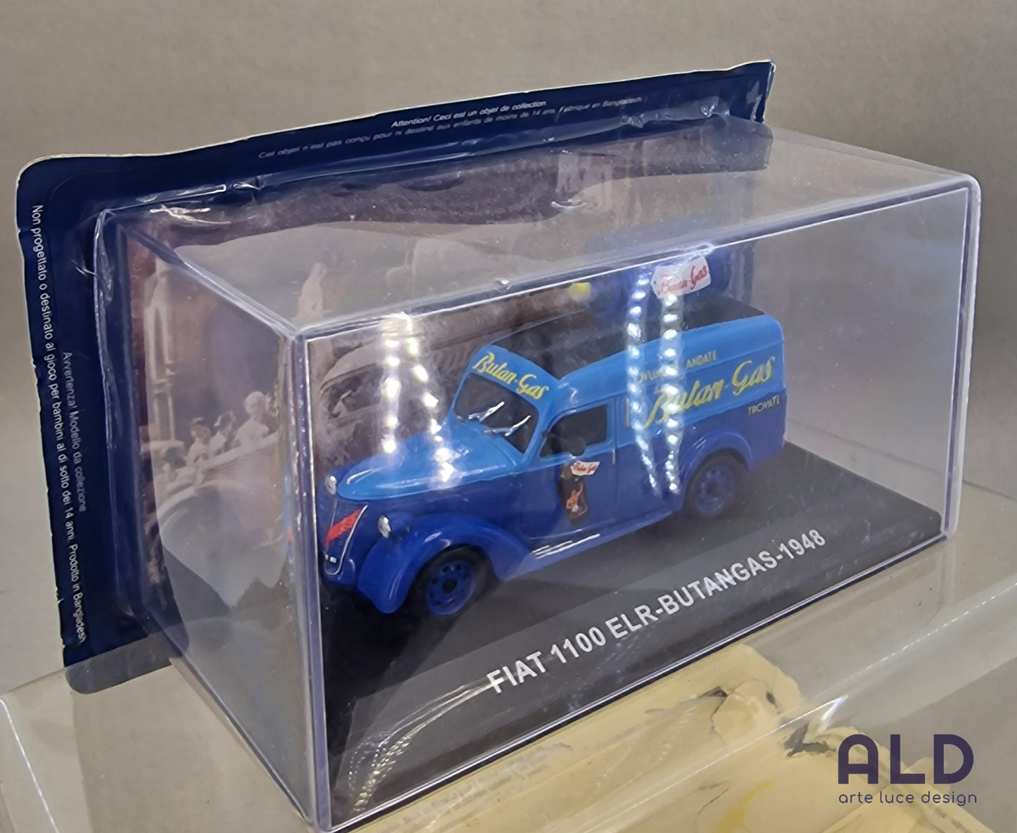modellino furgone 1/43 Fiat 1100 ELR - butangas 1948 auto vintage pubblicità