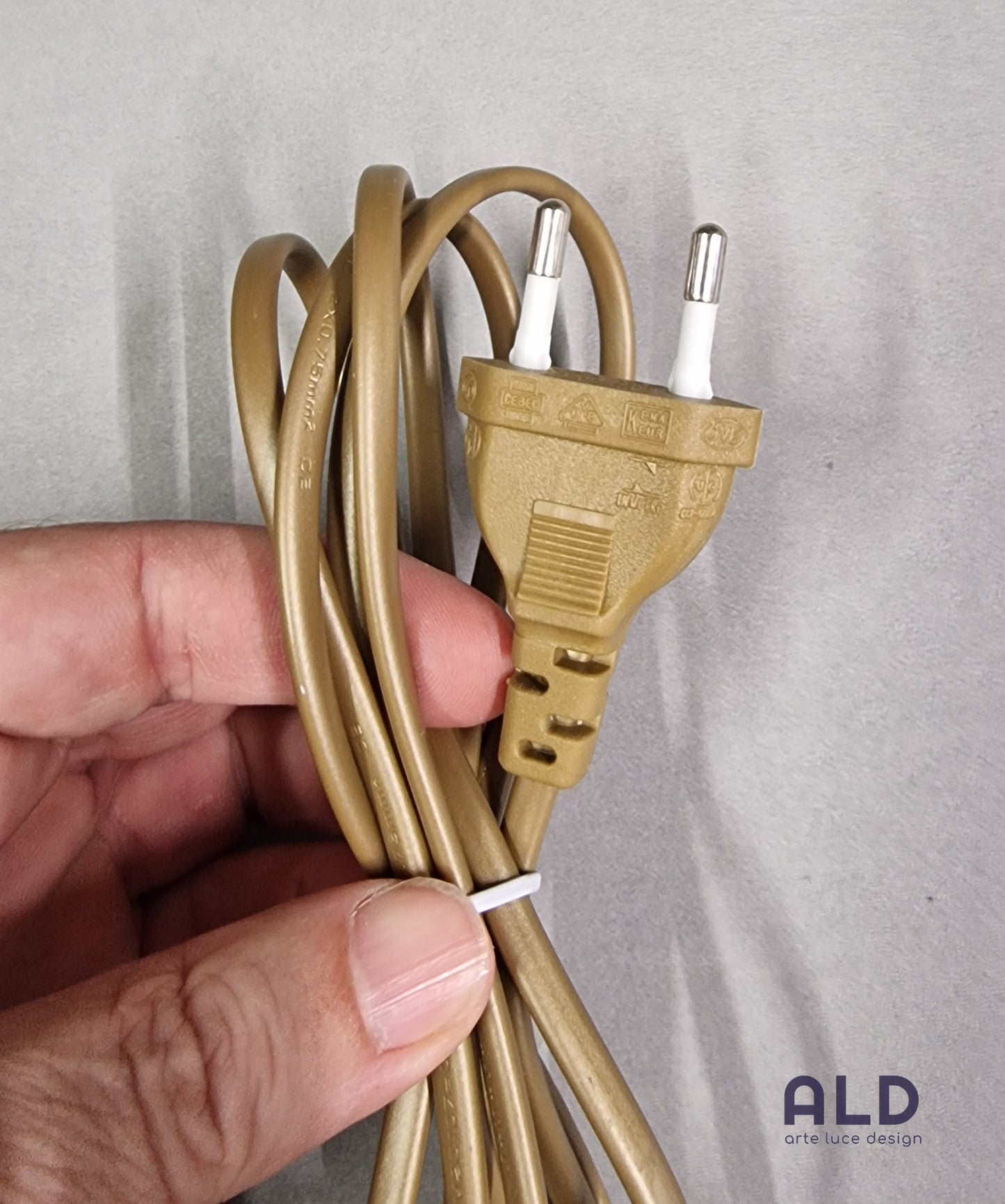 Cablaggio lumetti pulsante on off cavo 1,5mt dorato per lumi lampade comodino