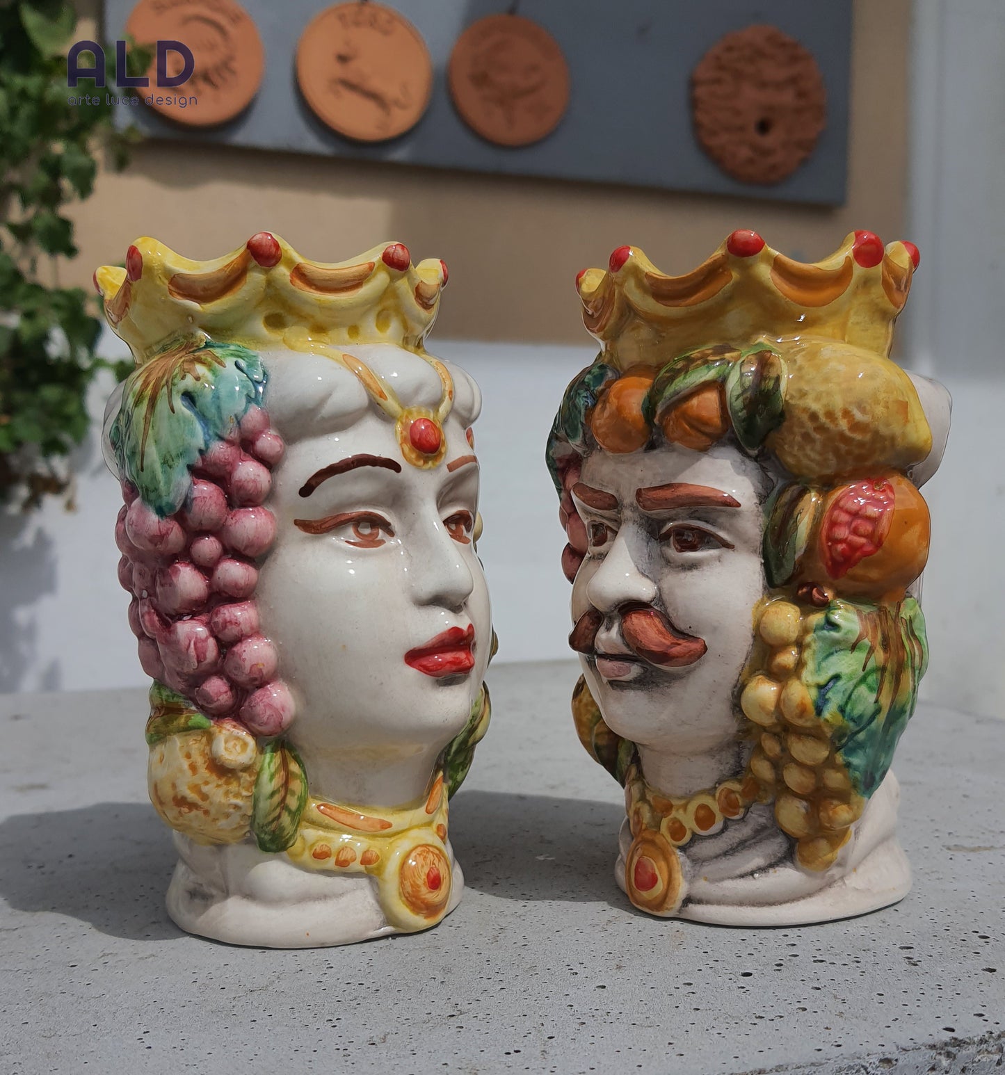 Teste di moro in ceramica di Caltagirone coppia vasi soprammobili altezza 13,5cm