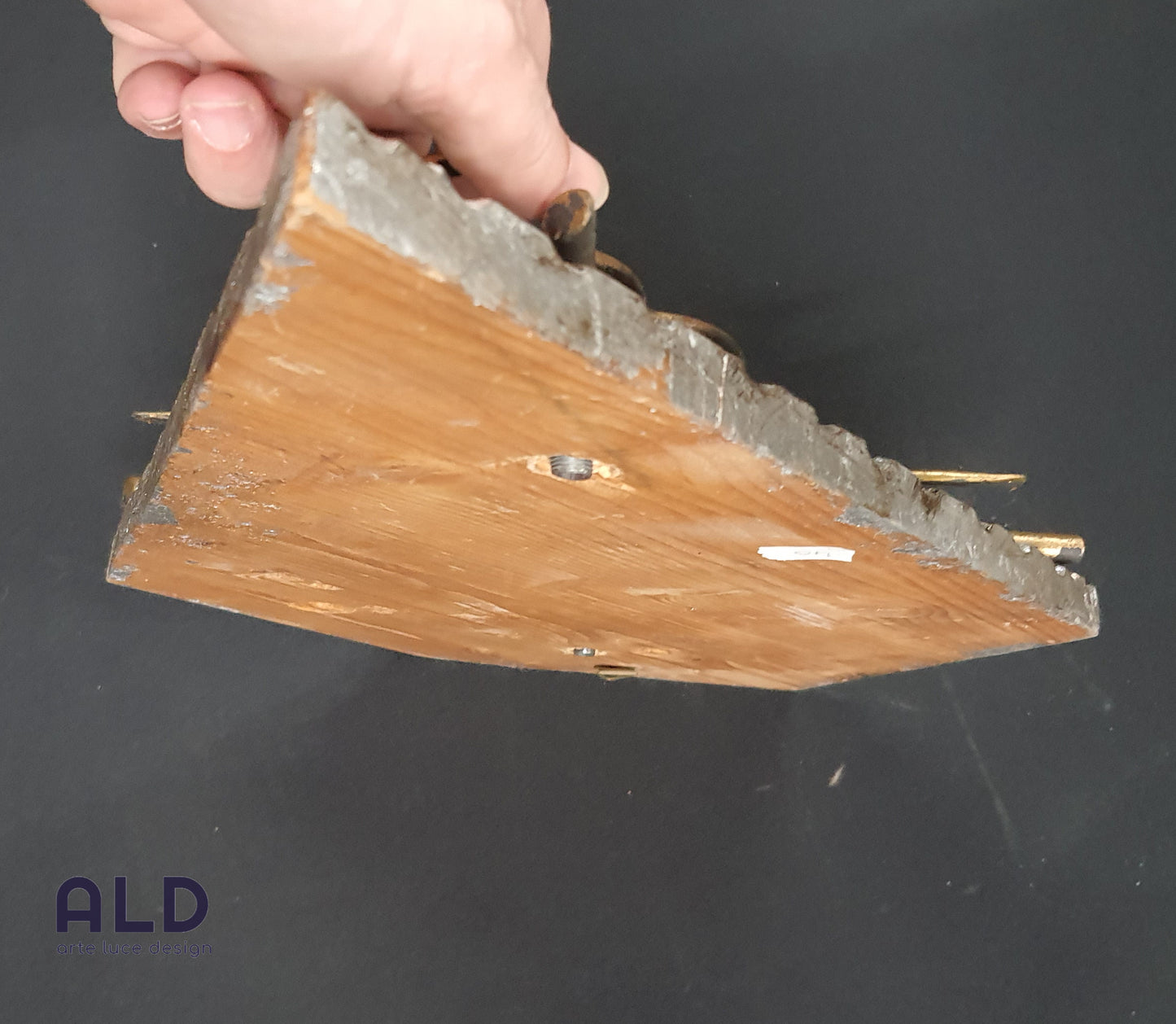 Capezzale moderno metallo e legno crocifisso oro stilizzato per camera da letto