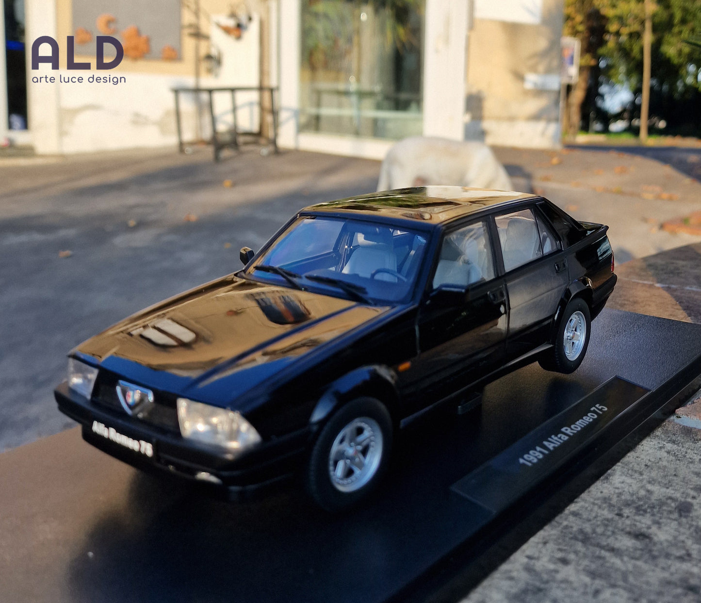modellino auto scala 1;18 alfa romeo 75 del 1991 N modellini diecast