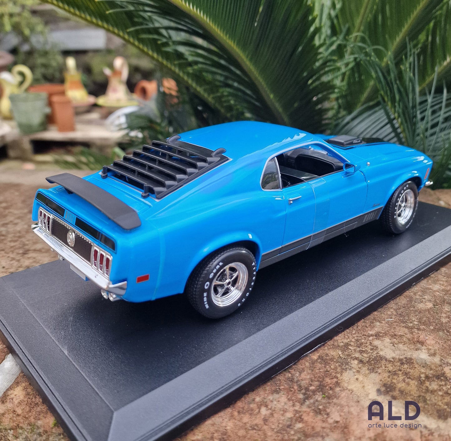 modellino auto scala 1/18 ford mustang mach 1 del 1970 della maisto