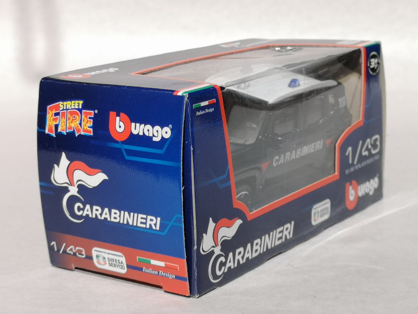 modellino auto 1:43 alfa romeo giulia dei carabinieri modellini burago diecast