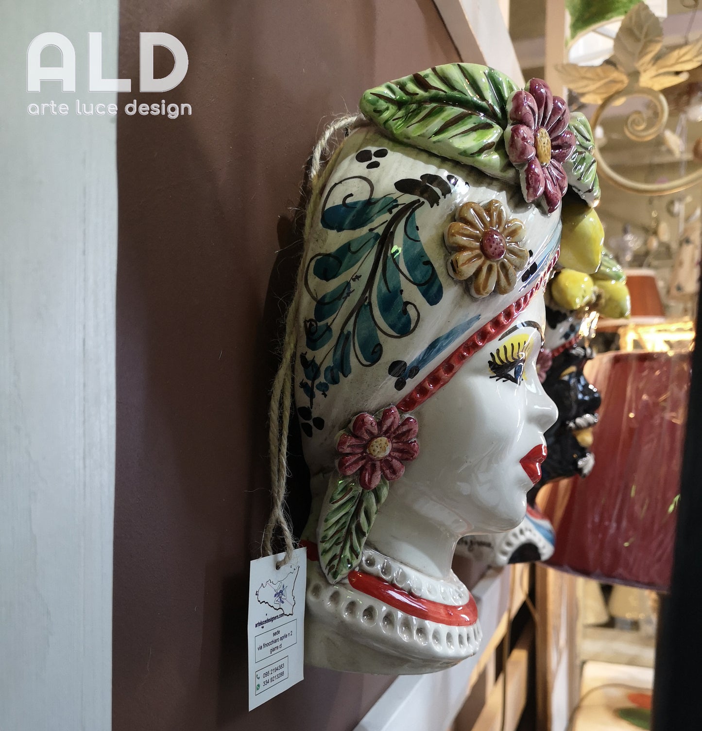 Teste di moro da parete in ceramica di Caltagirone decorazioni da appendere