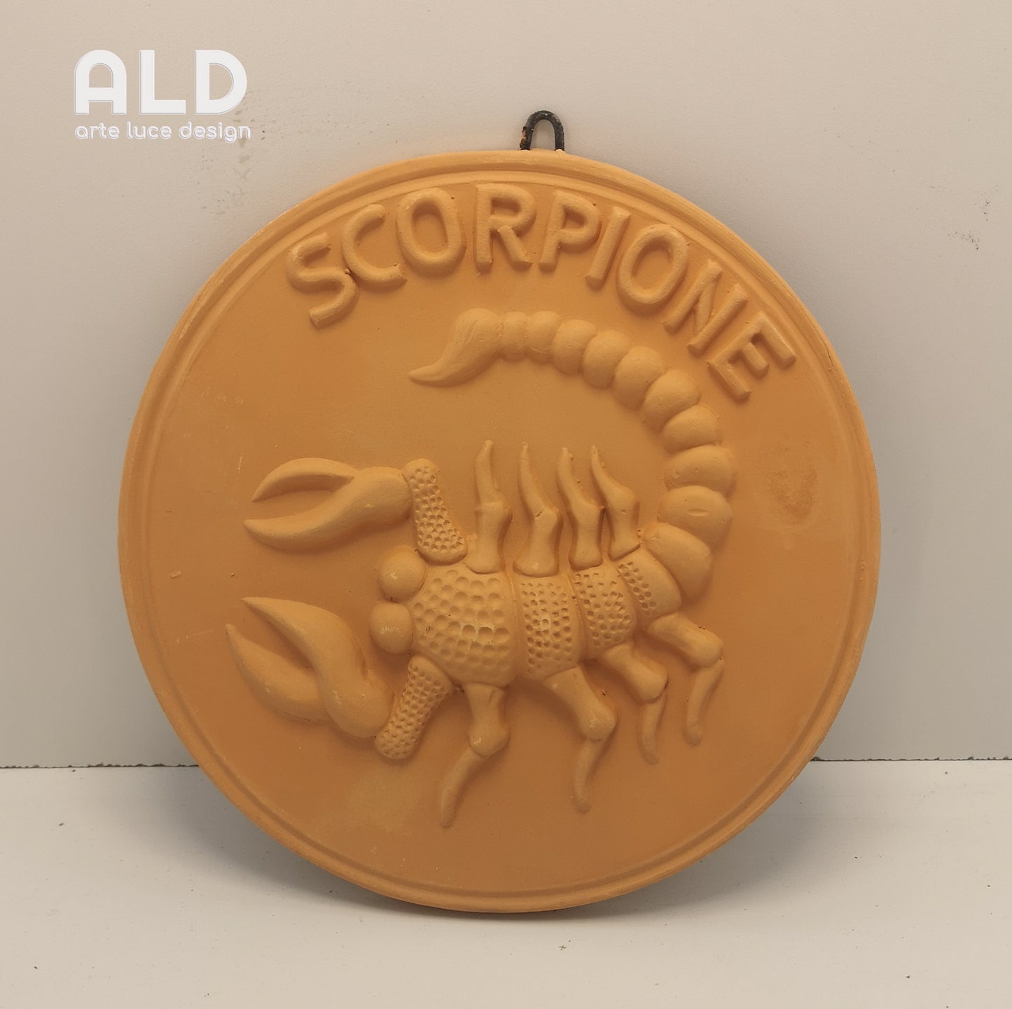 Fregio da parete in terracotta segno zodiacale scorpione decorazione da muro da appendere