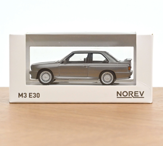 modellino auto 1/43 BMW M3 E30 modellini da collezione della Norev