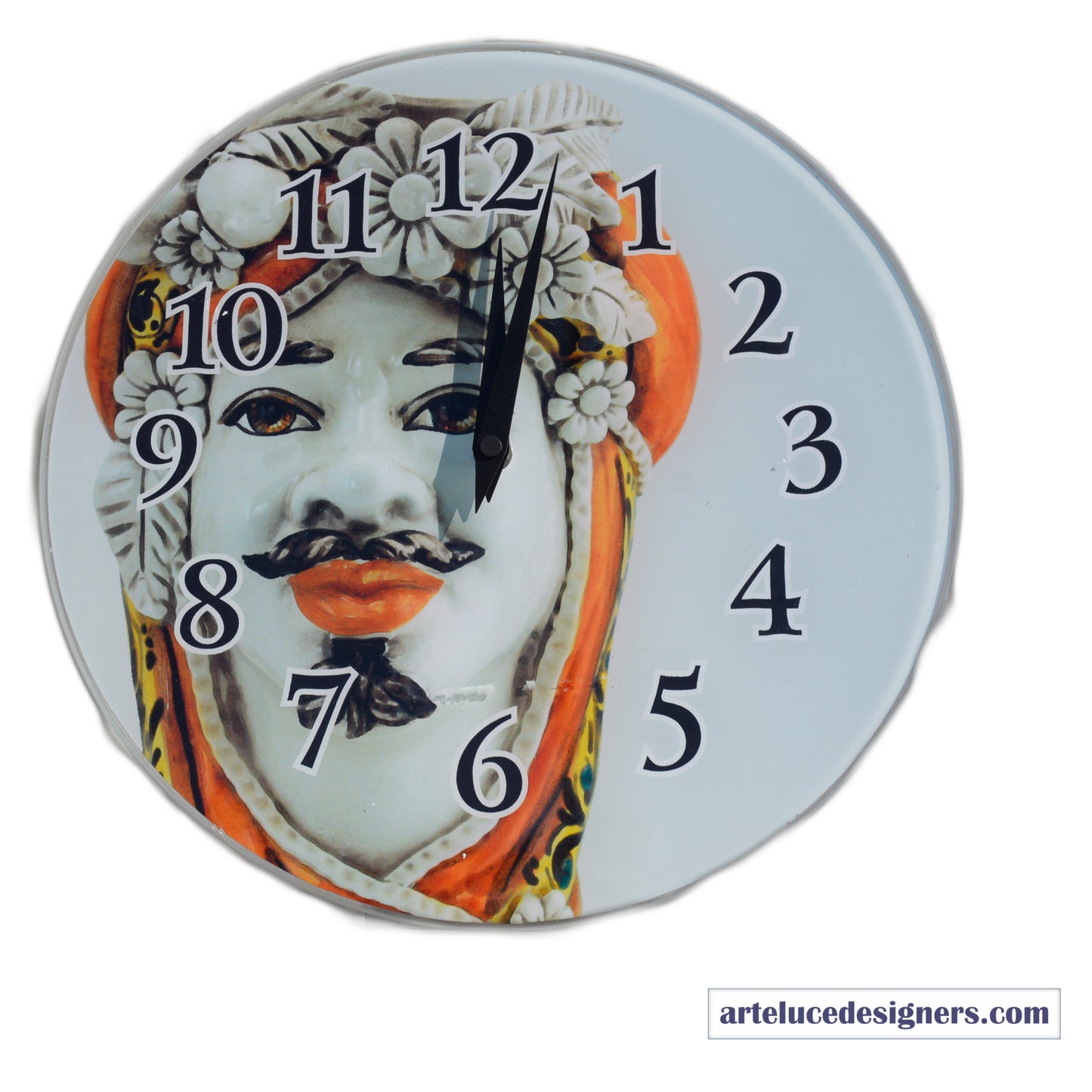 Orologio rotondo da parete moderno in vetro stile siciliano teste di moro lui