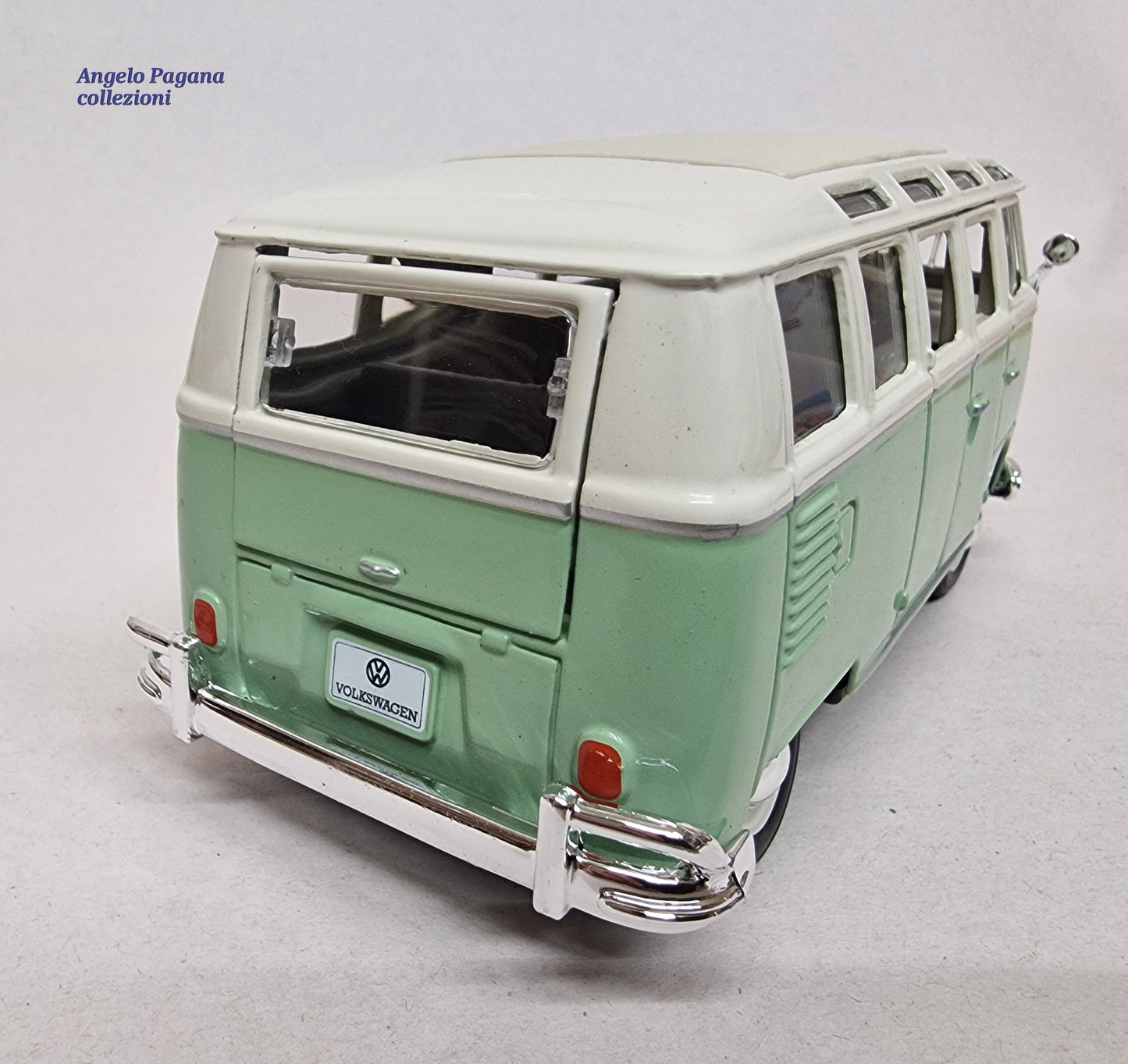 modellino fugone vintage Volkswagen van samba vw t1 scala 1:25 modellini 1/24