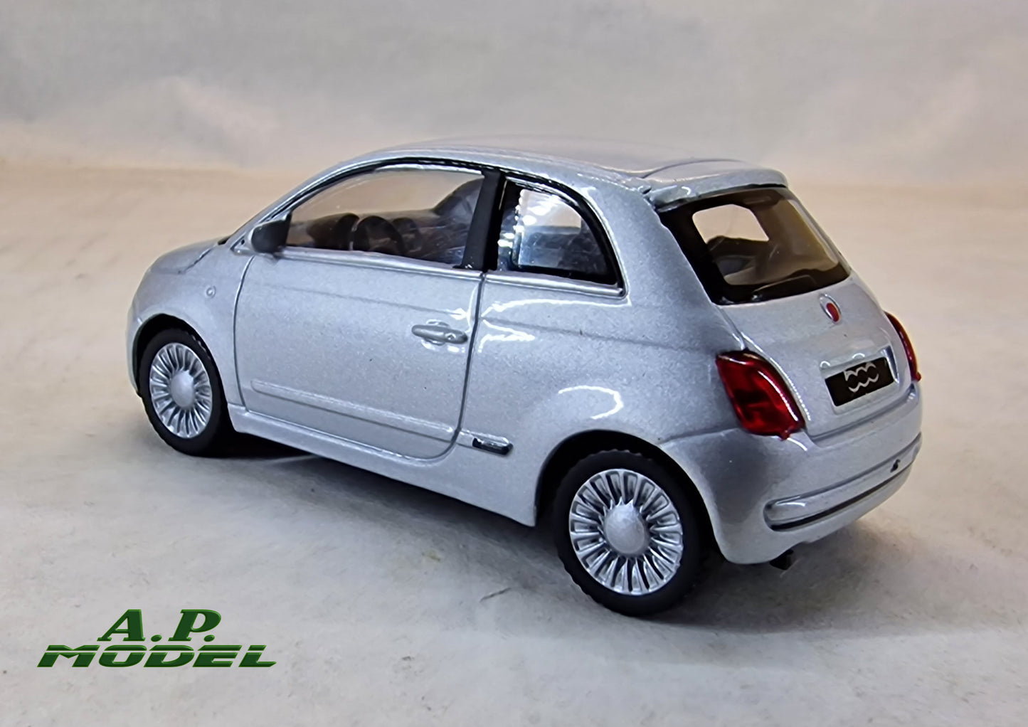 auto modellino 1:43 fiat 500 della welly nex modellini di cinquecento