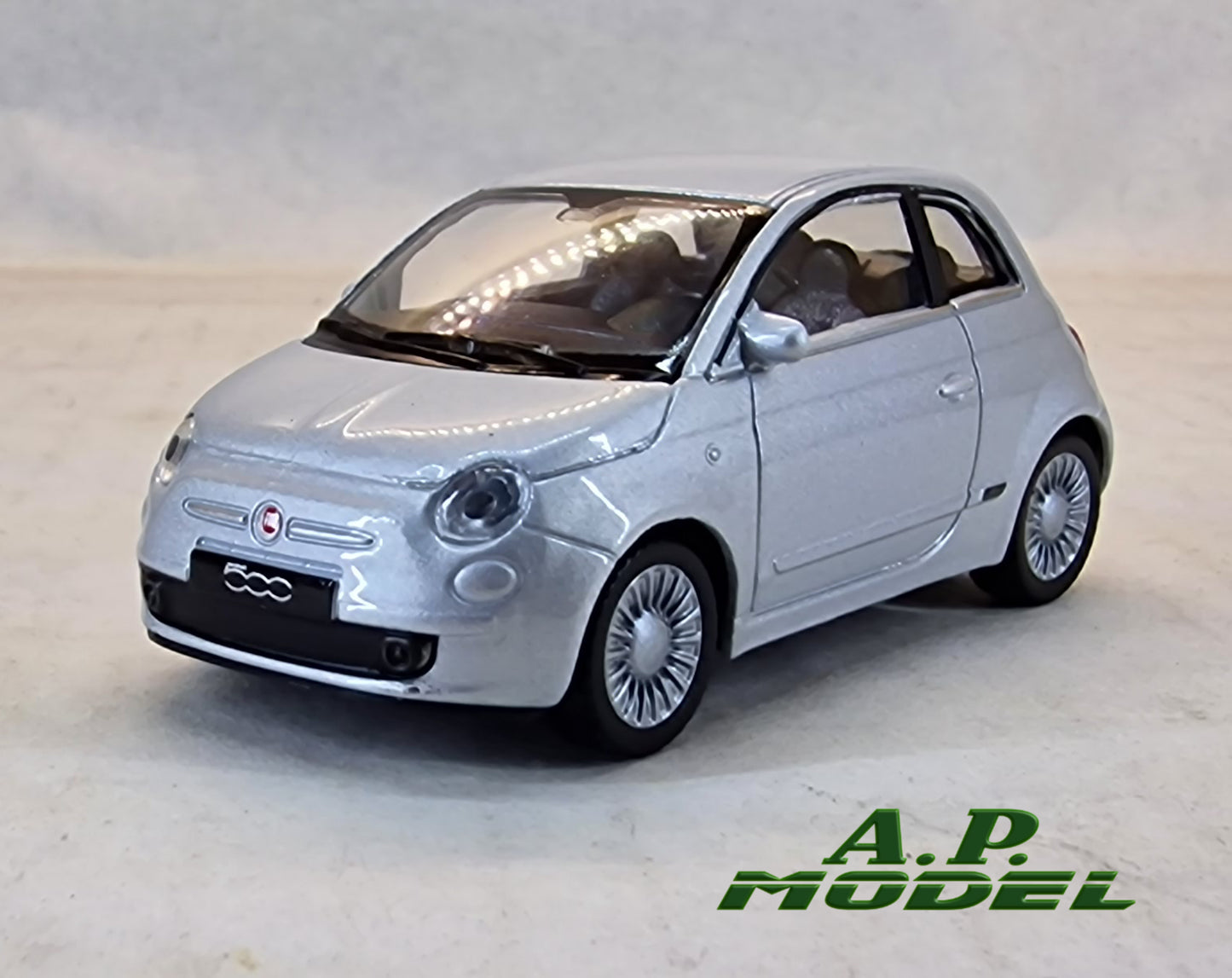 auto modellino 1:43 fiat 500 della welly nex modellini di cinquecento