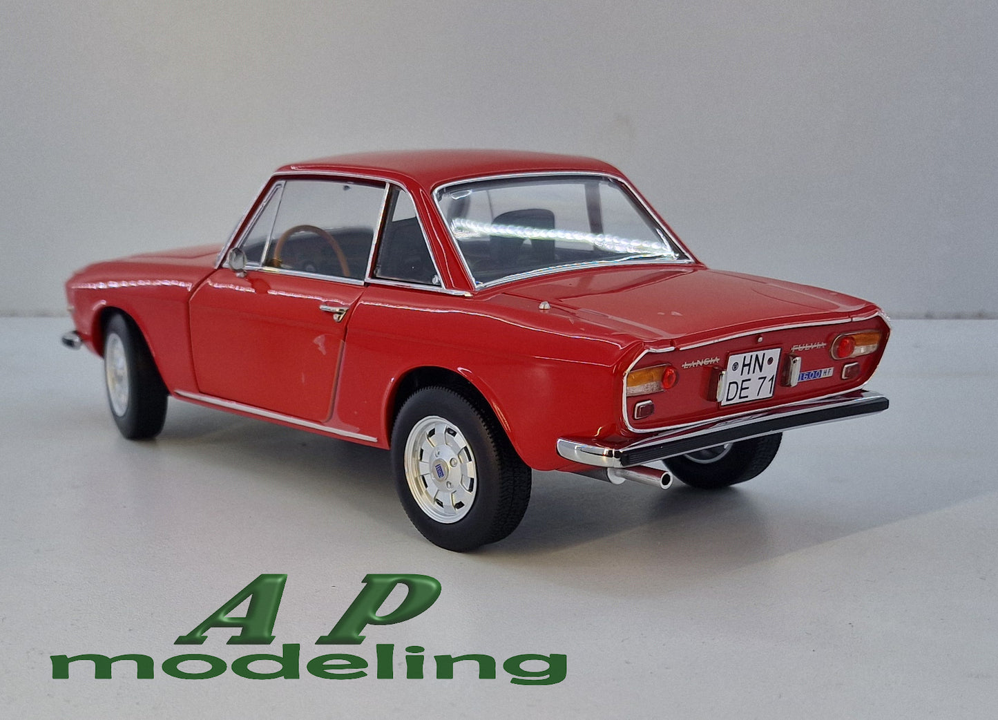 modellino auto 1:18 lancia fulvia HF 1600 lusso del 1971 limited edition norev