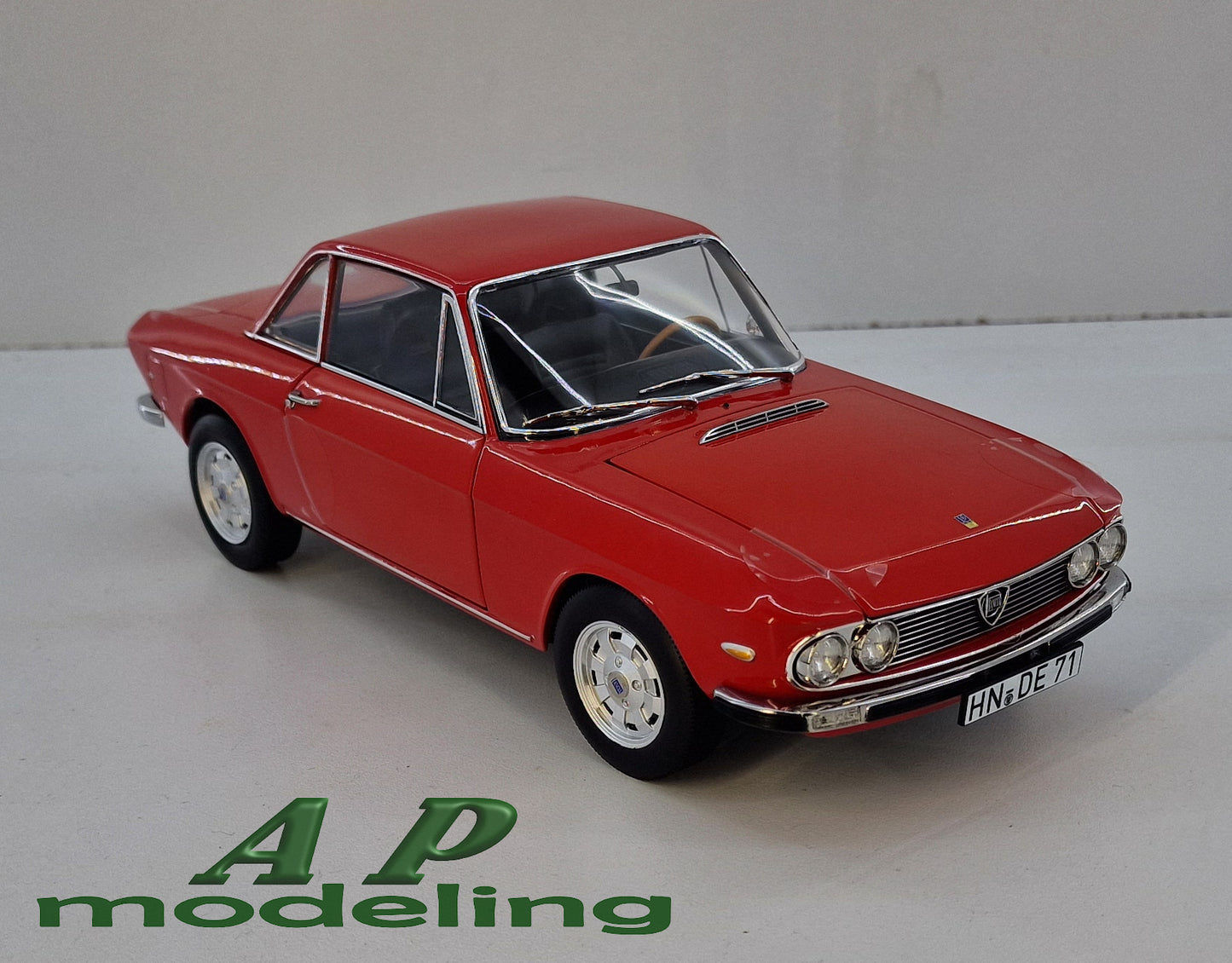 modellino auto 1:18 lancia fulvia HF 1600 lusso del 1971 limited edition norev