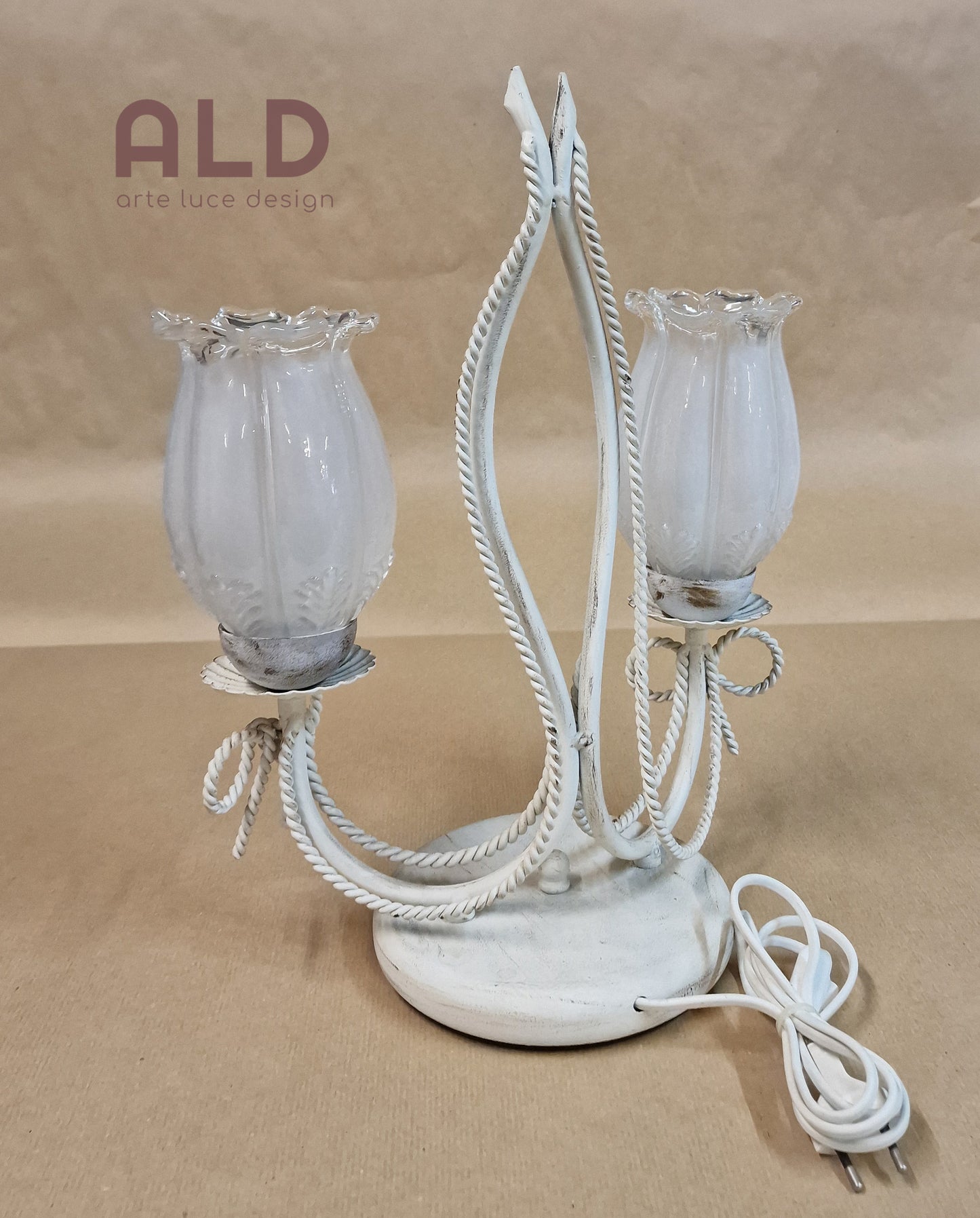 Tris lumetti in stile shabby chic per camera da letto lampade da tavolo lumi e14