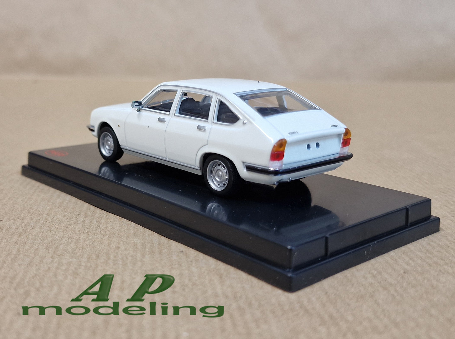 modellino auto 1:43 lancia beta automodelli vintage da collezione della pego w