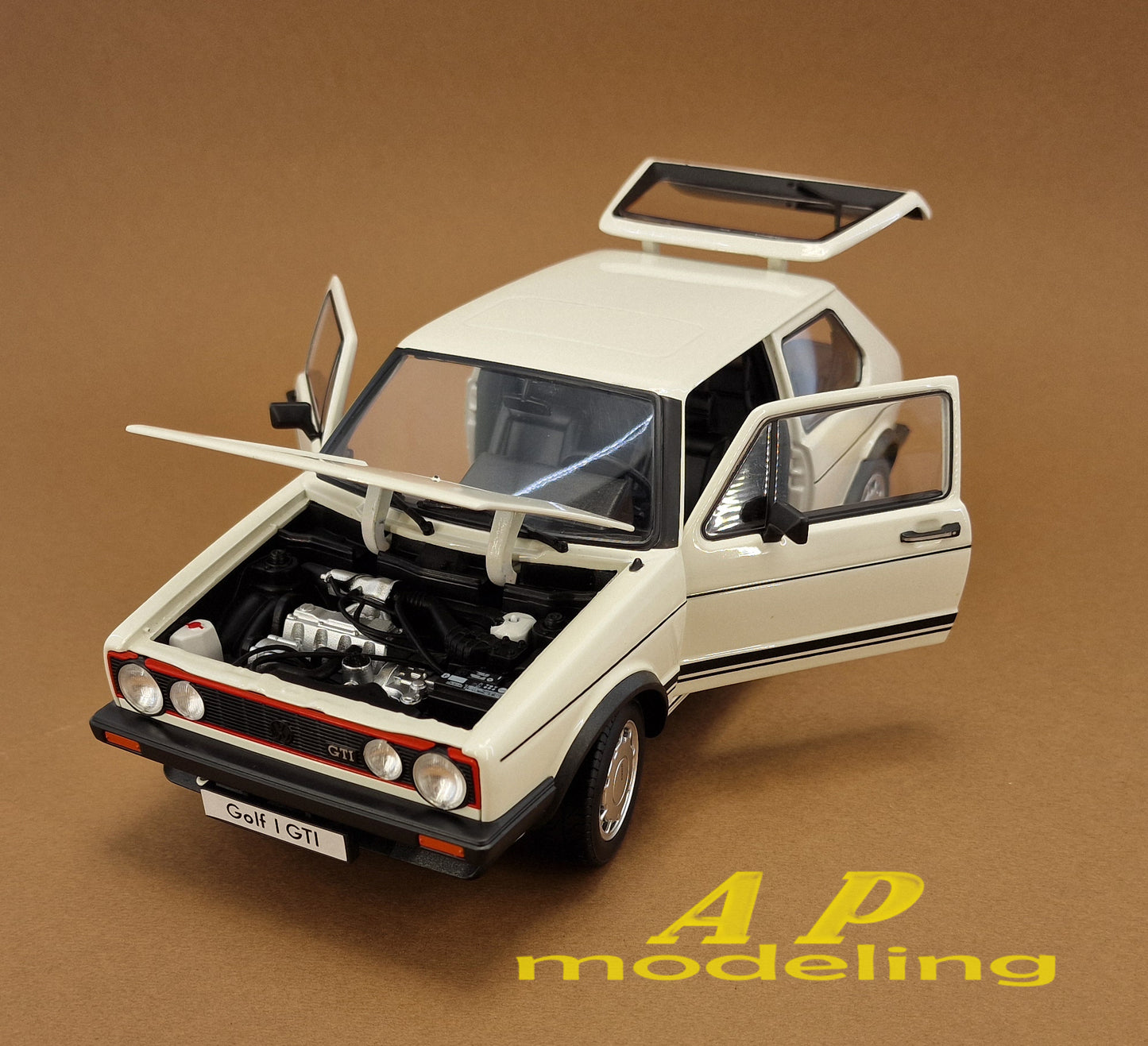 modellino auto scala 1/18 Volkswagen vw golf GTI mk1 modellini della welly nex