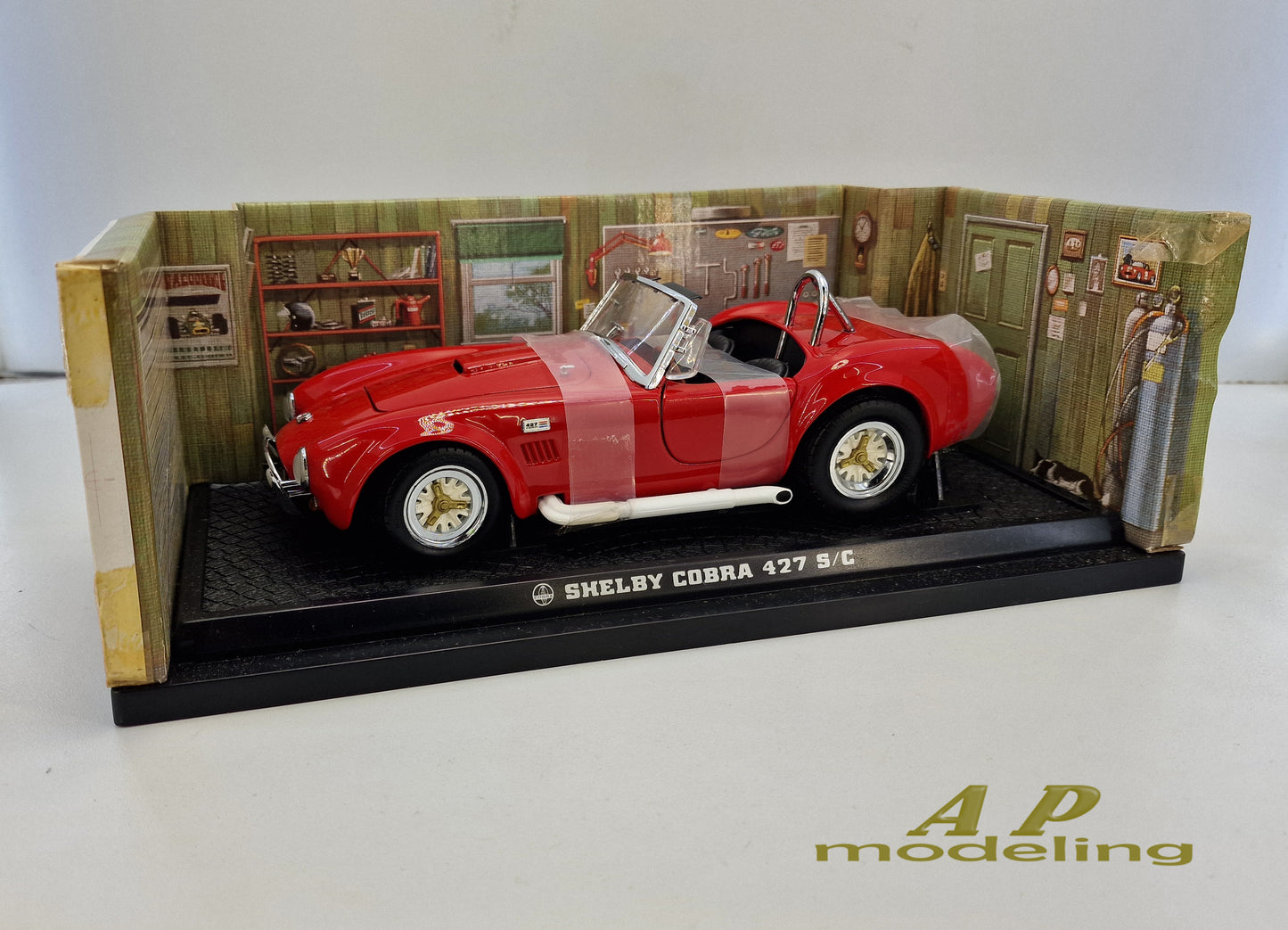 modellino auto scala 1/18 shelby cobra 427 s/c die cast kyosho ford obsoleto