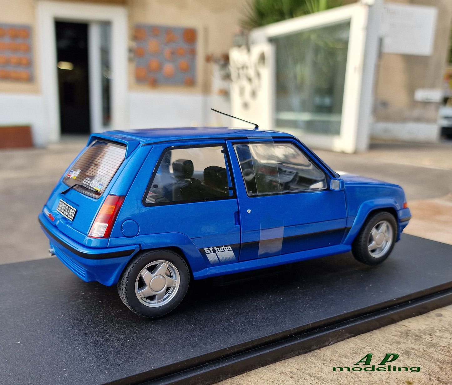 modellino auto scala 1/18 Renault 5 gt turbo MK2 modellini supercinque solido B