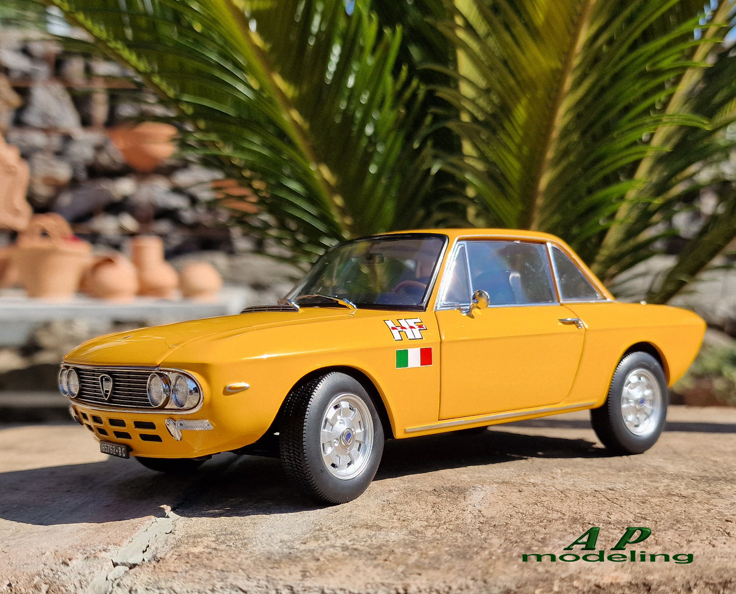 modellino auto 1:18 lancia fulvia HF 1600 del 1971 orange limited edition norev