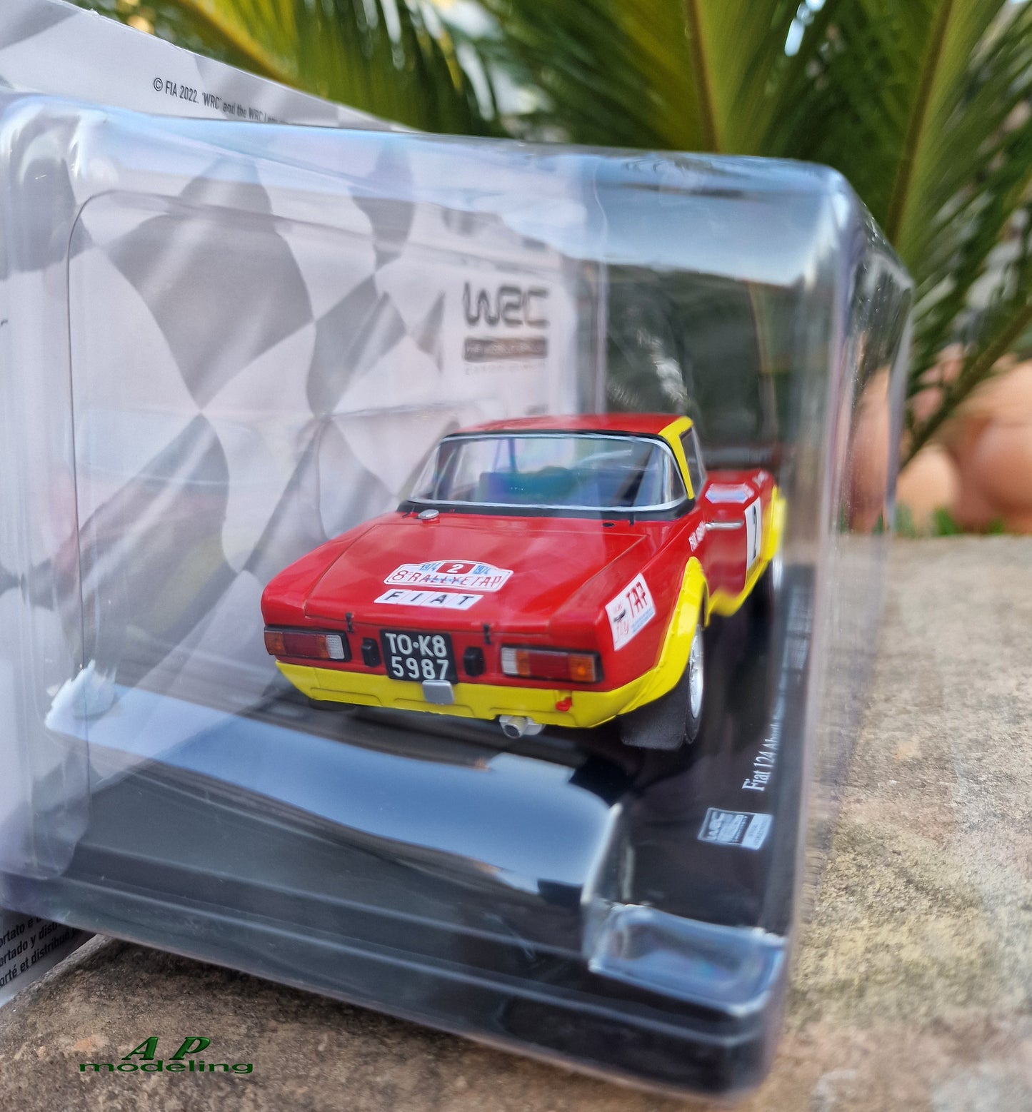 modellino auto scala 1/24 fiat 124 Abarth spider da rally del 1974 modellini