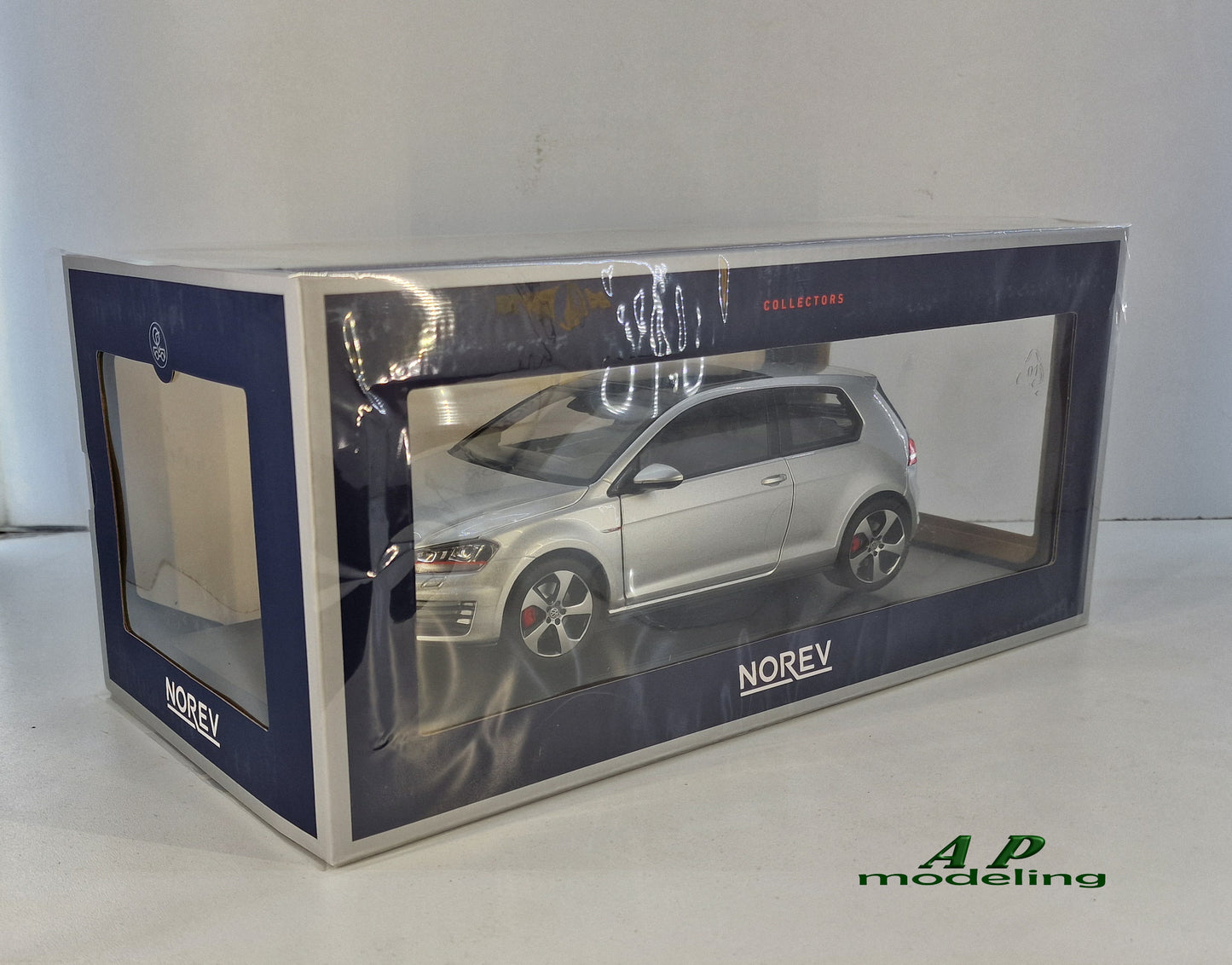 modellino auto 1/18 Volkswagen golf 7 gti del 2013 VII modellini vw norev