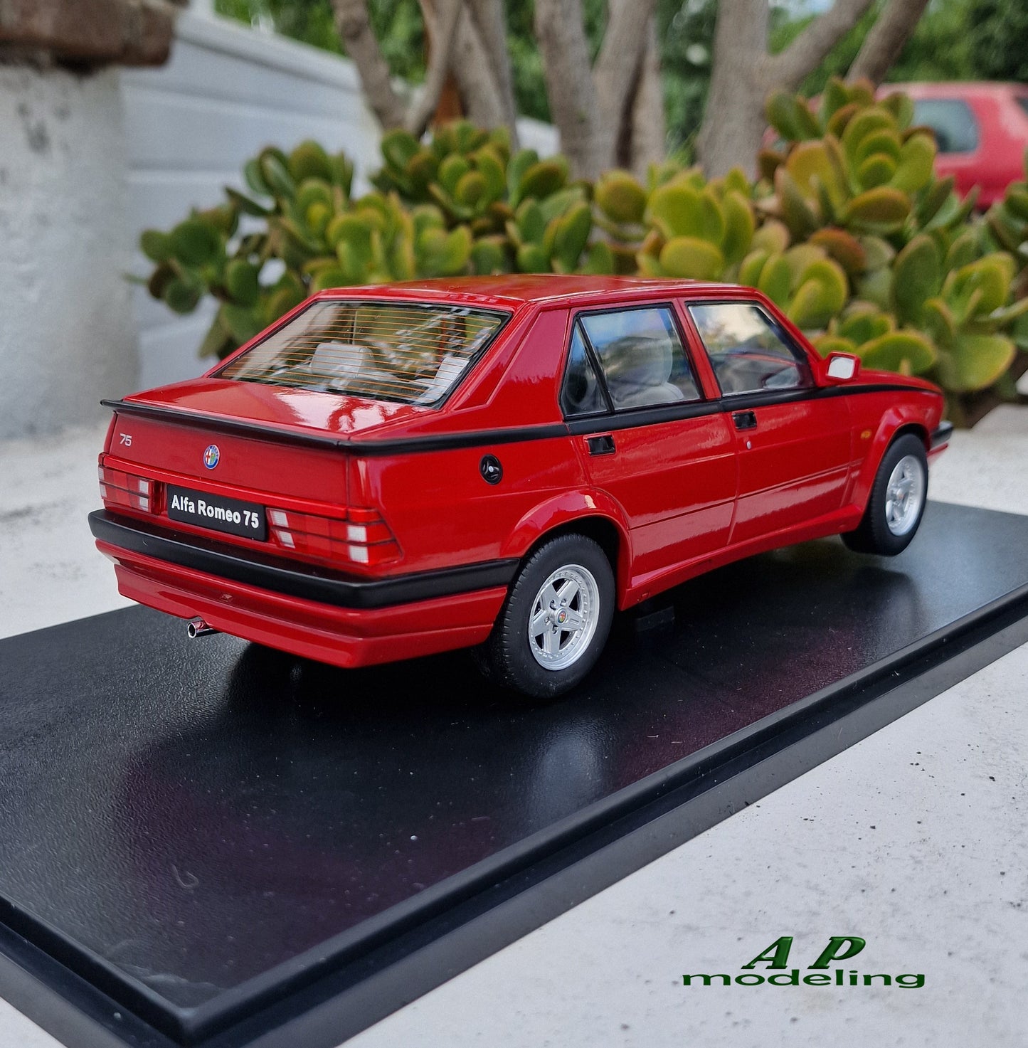 modellino auto scala 1/18 alfa romeo 75 modellini da collezione diecast