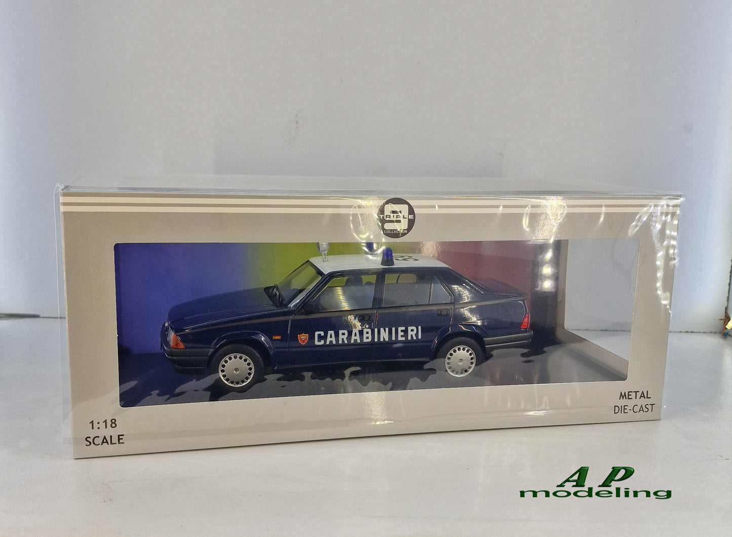 modellino auto scala 1/18 alfa romeo 75 dei carabinieri modellini diecast