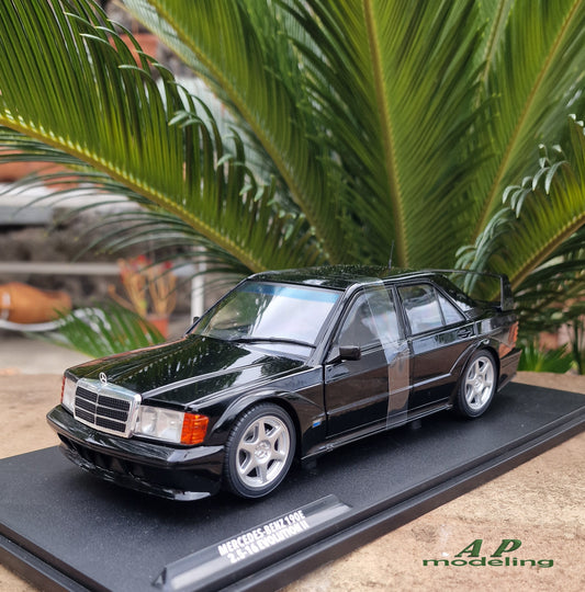 modellino auto 1/18 Mercedes Benz 190 E 2.5 - 16 evolution II modellini diecast