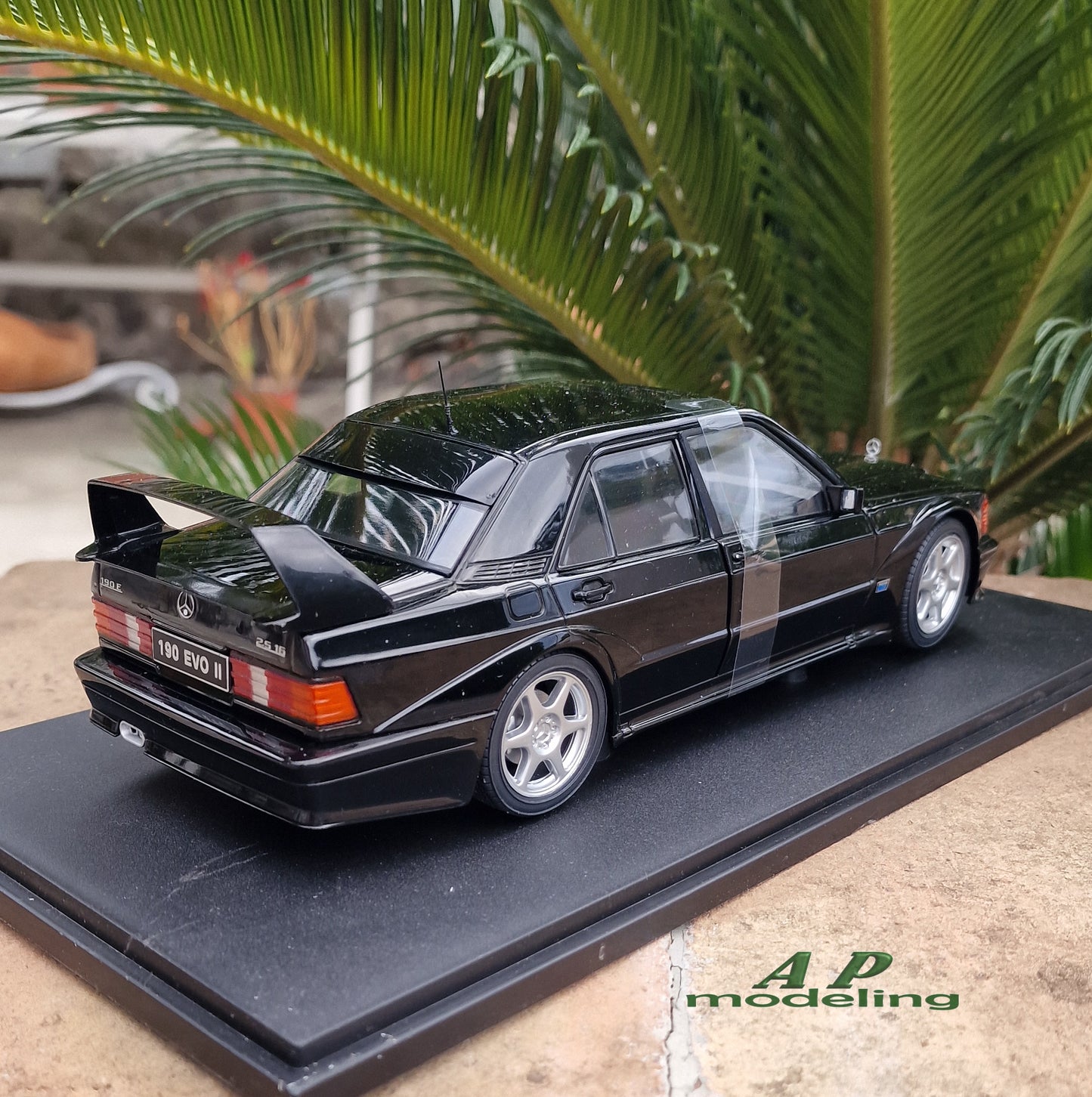 modellino auto 1/18 Mercedes Benz 190 E 2.5 - 16 evolution II modellini diecast