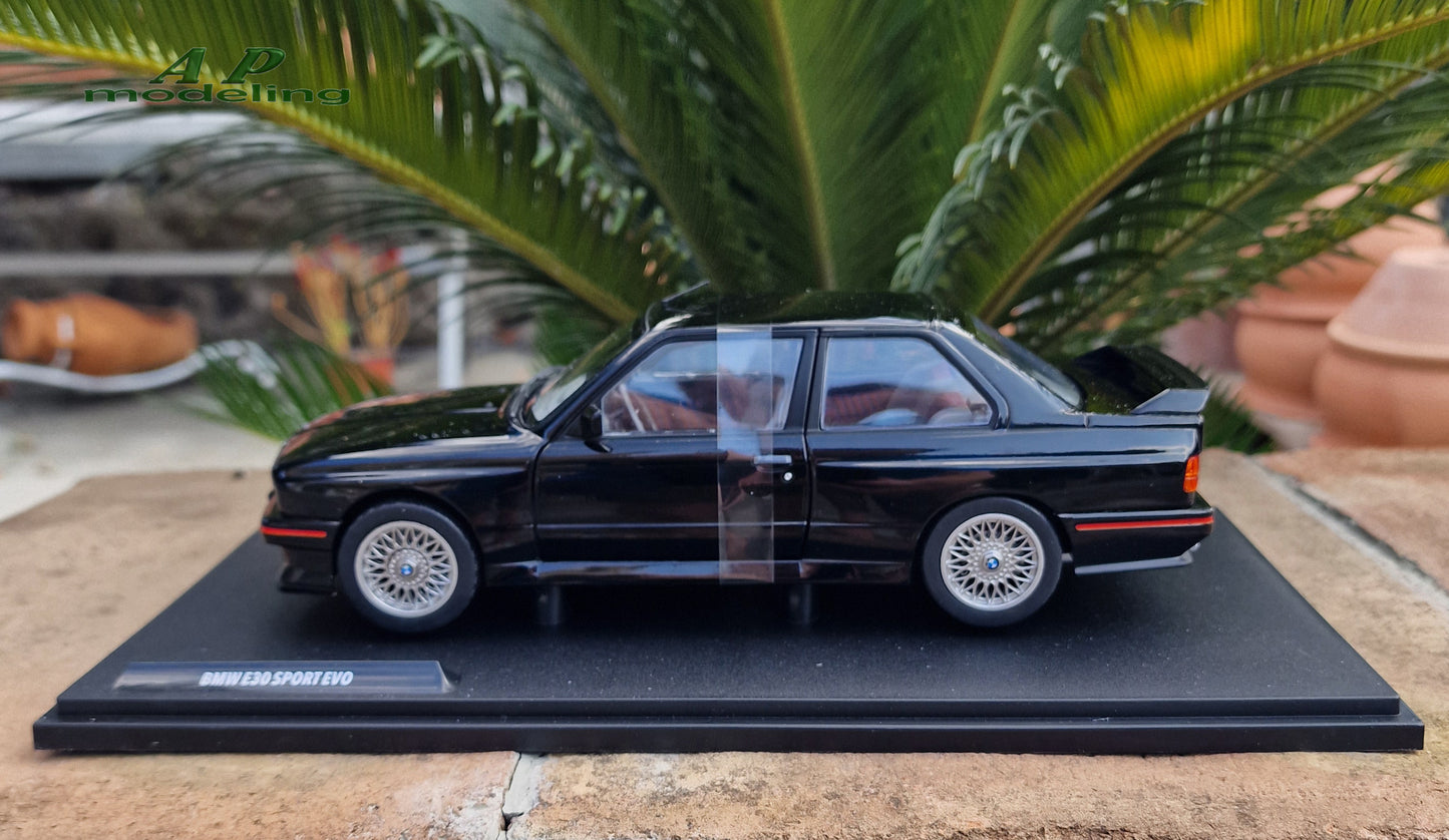 modellino auto 1/18 BMW E30 sport M3 evo modellini per collezionismo diecast