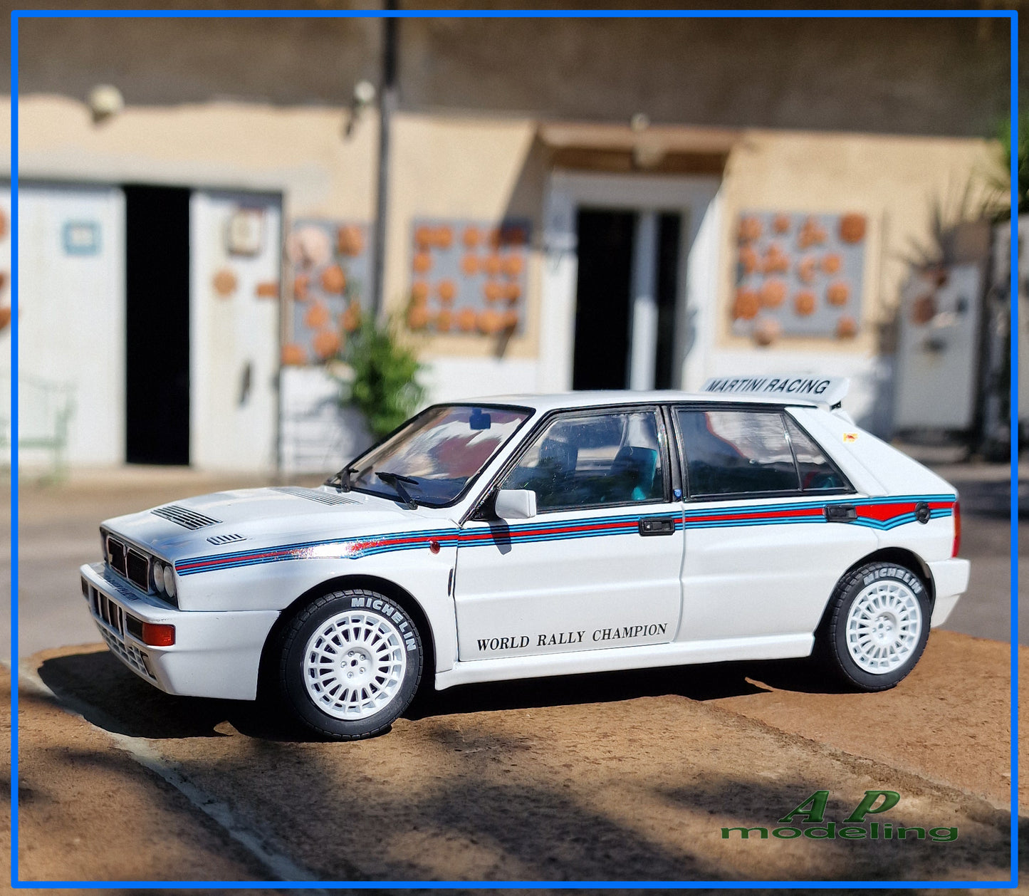 modellino auto 1/18 lancia delta HF integrale martini modellini da collezione