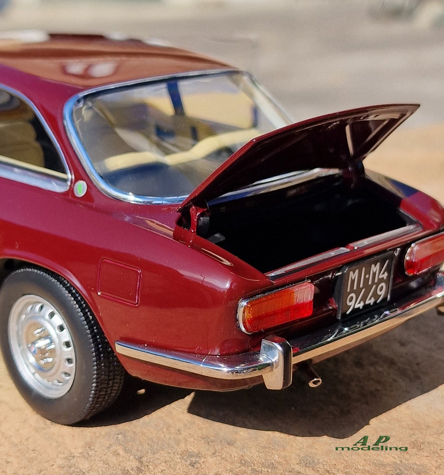 modellino auto 1/18 alfa romeo GTv 2000 modellini GT da collezione norev diecast