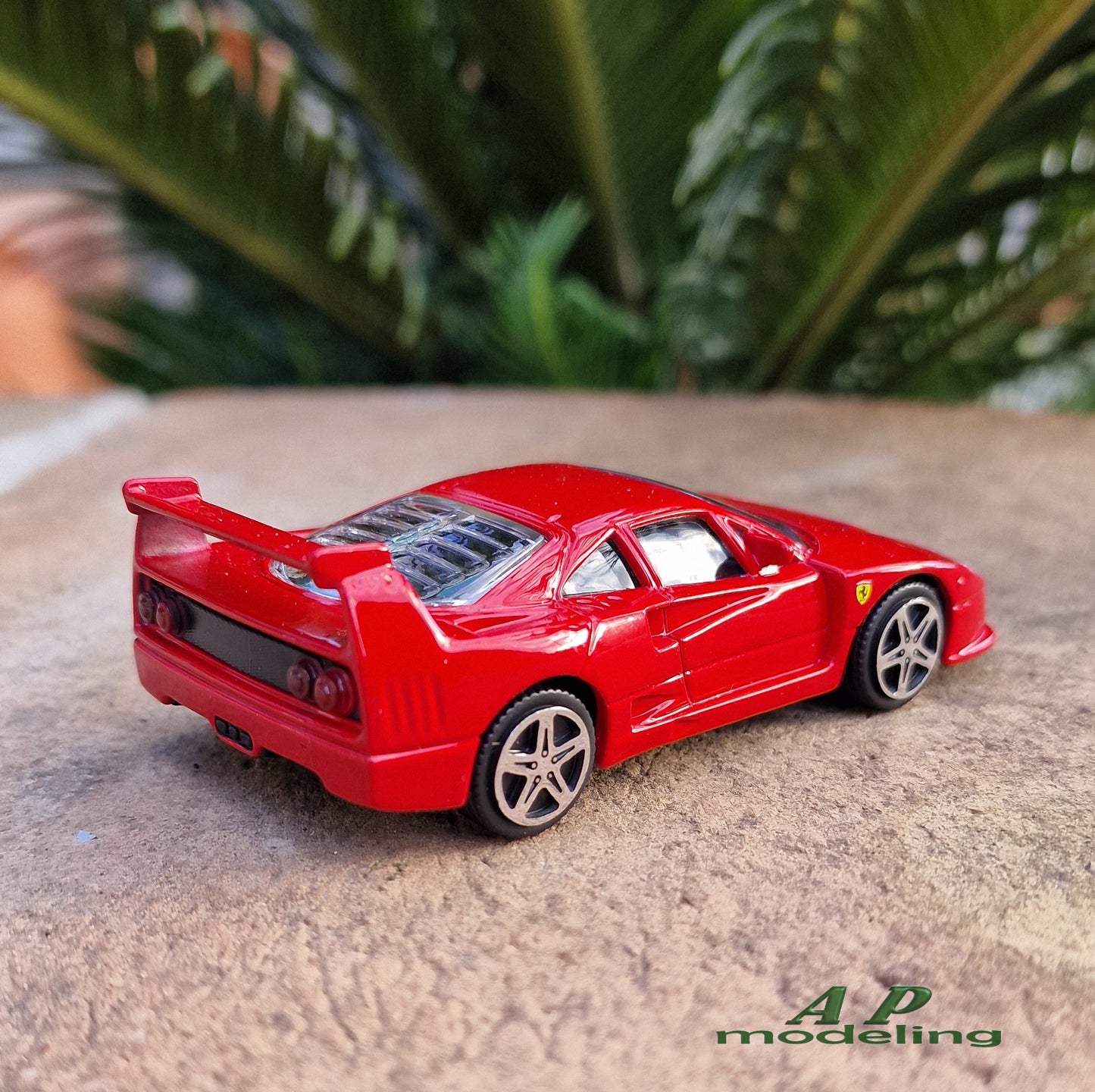 modellino auto scala 1/43 Ferrari f40 competizione modellini burago diecast