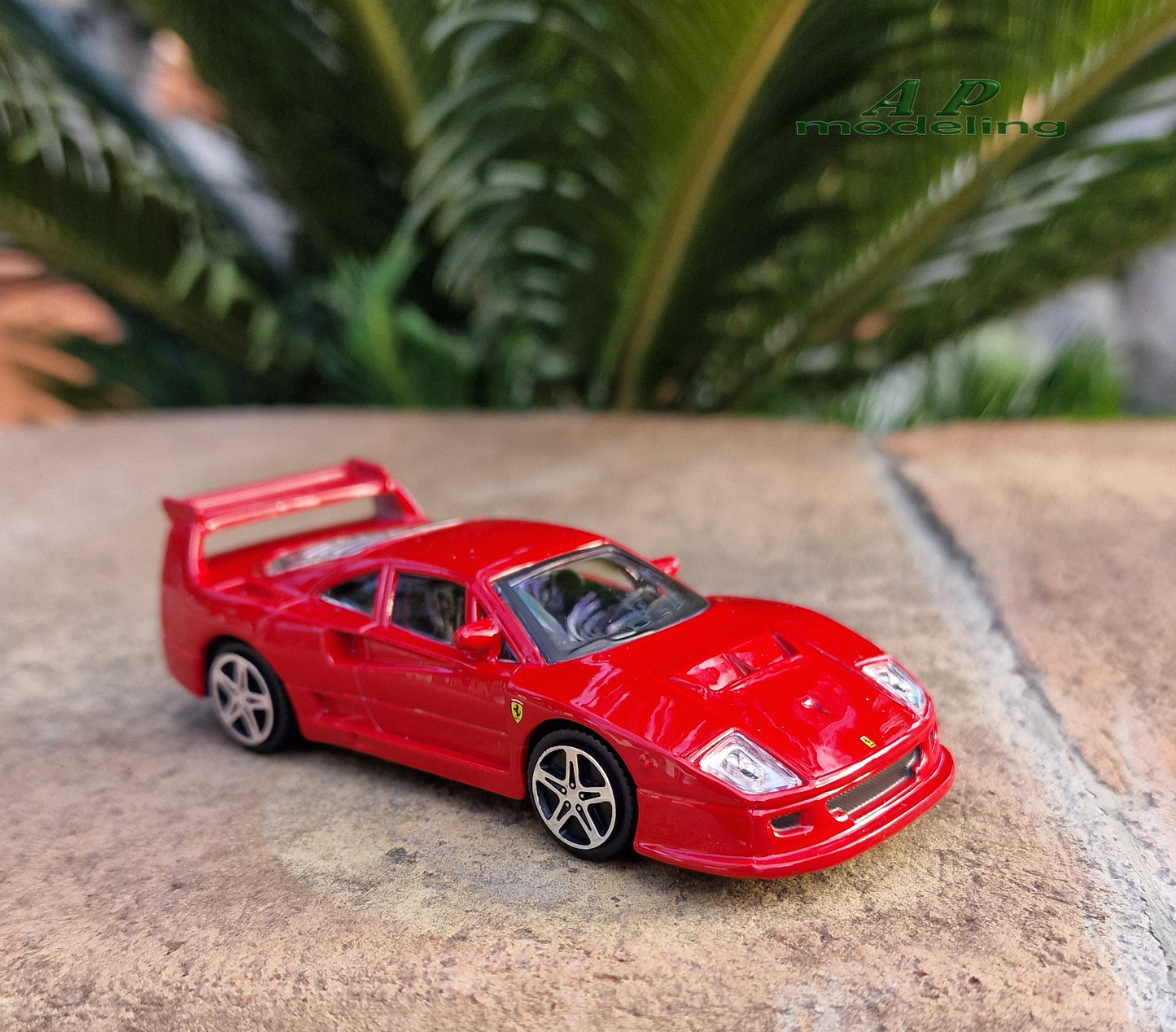 modellino auto scala 1/43 Ferrari f40 competizione modellini burago diecast