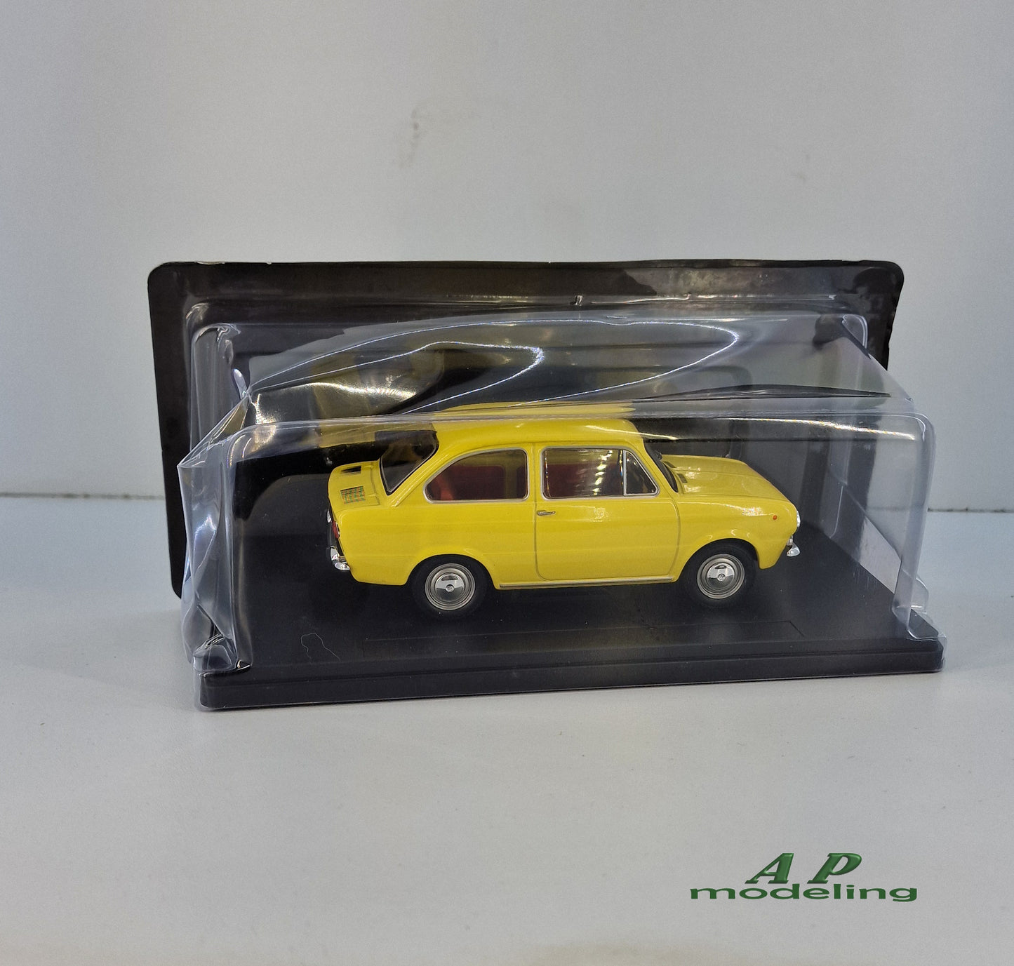 modellino auto scala 1/24 Fiat 850 modellini stile vintage metal die cast