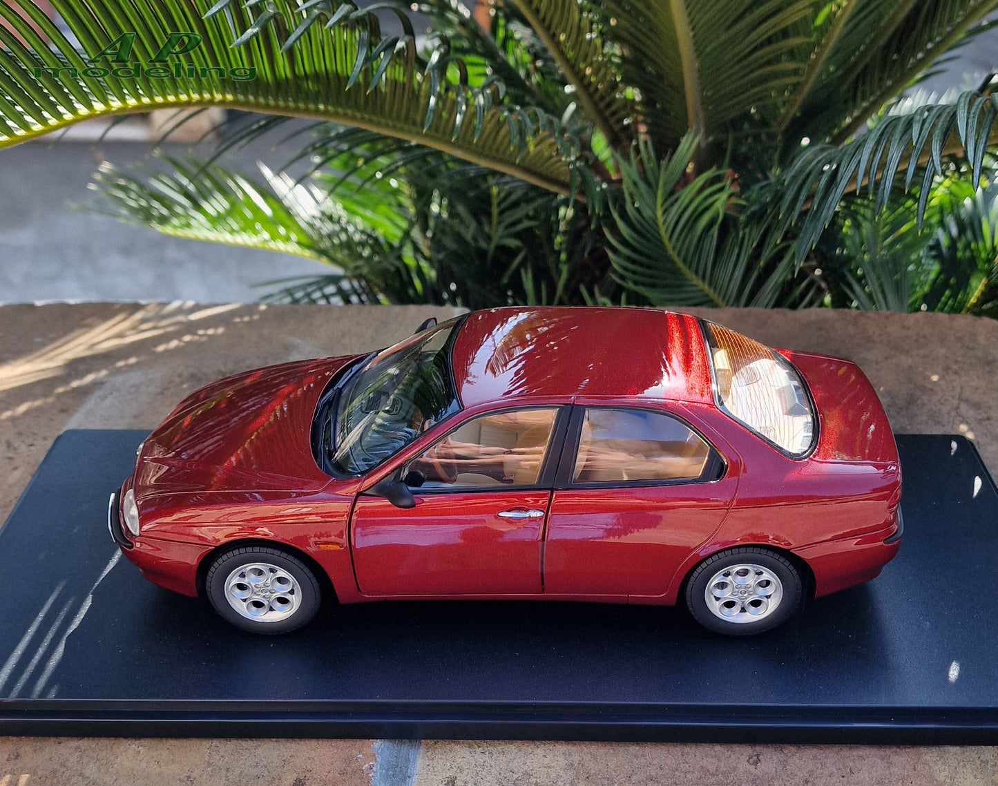 modellino auto scala 1/18 alfa romeo 156 2.5 V6 24V del 1997 modellini die cast