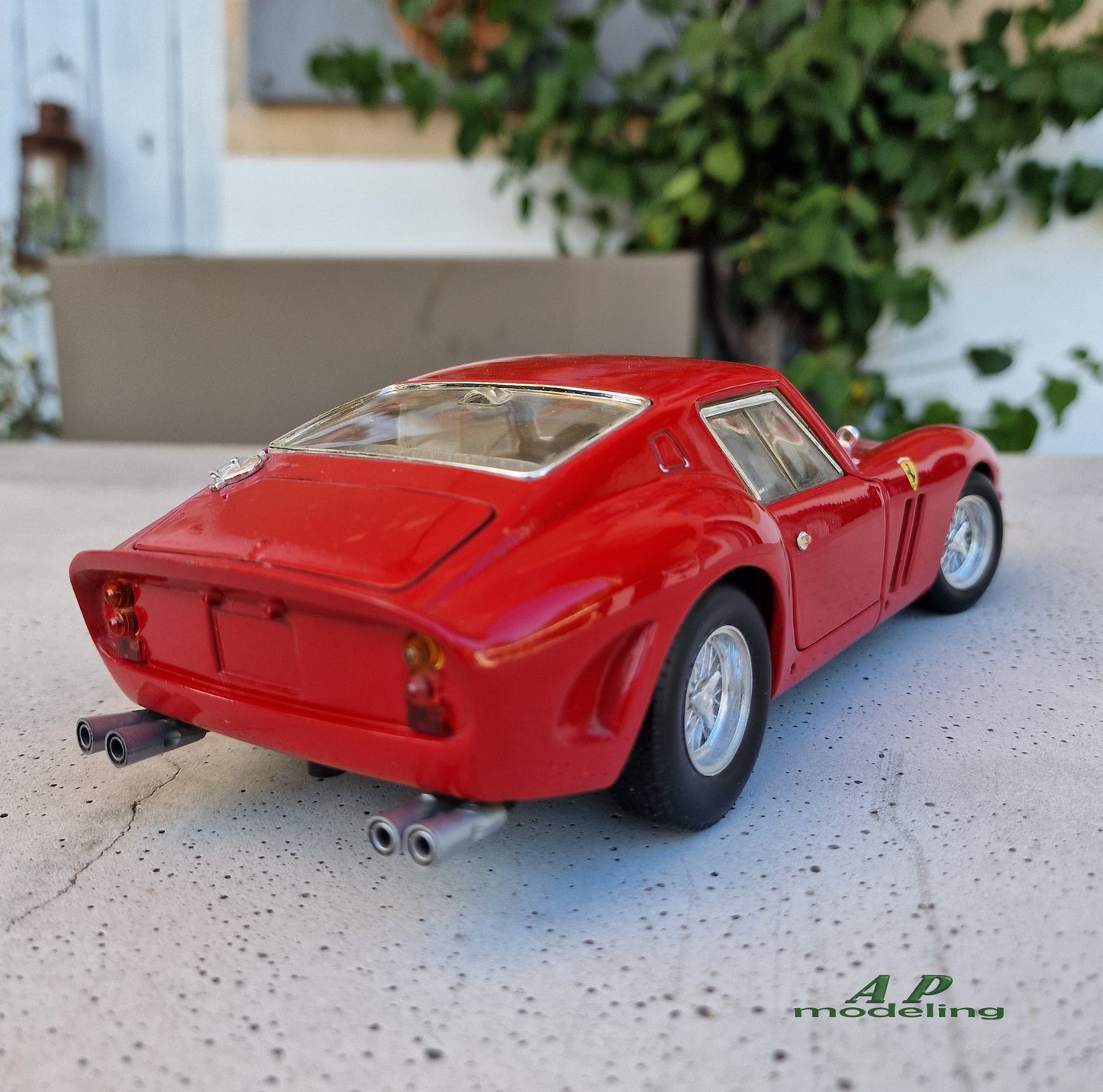 modellino auto scala 1/18 ferrari 250 gto della hot wheels macchinina vintage