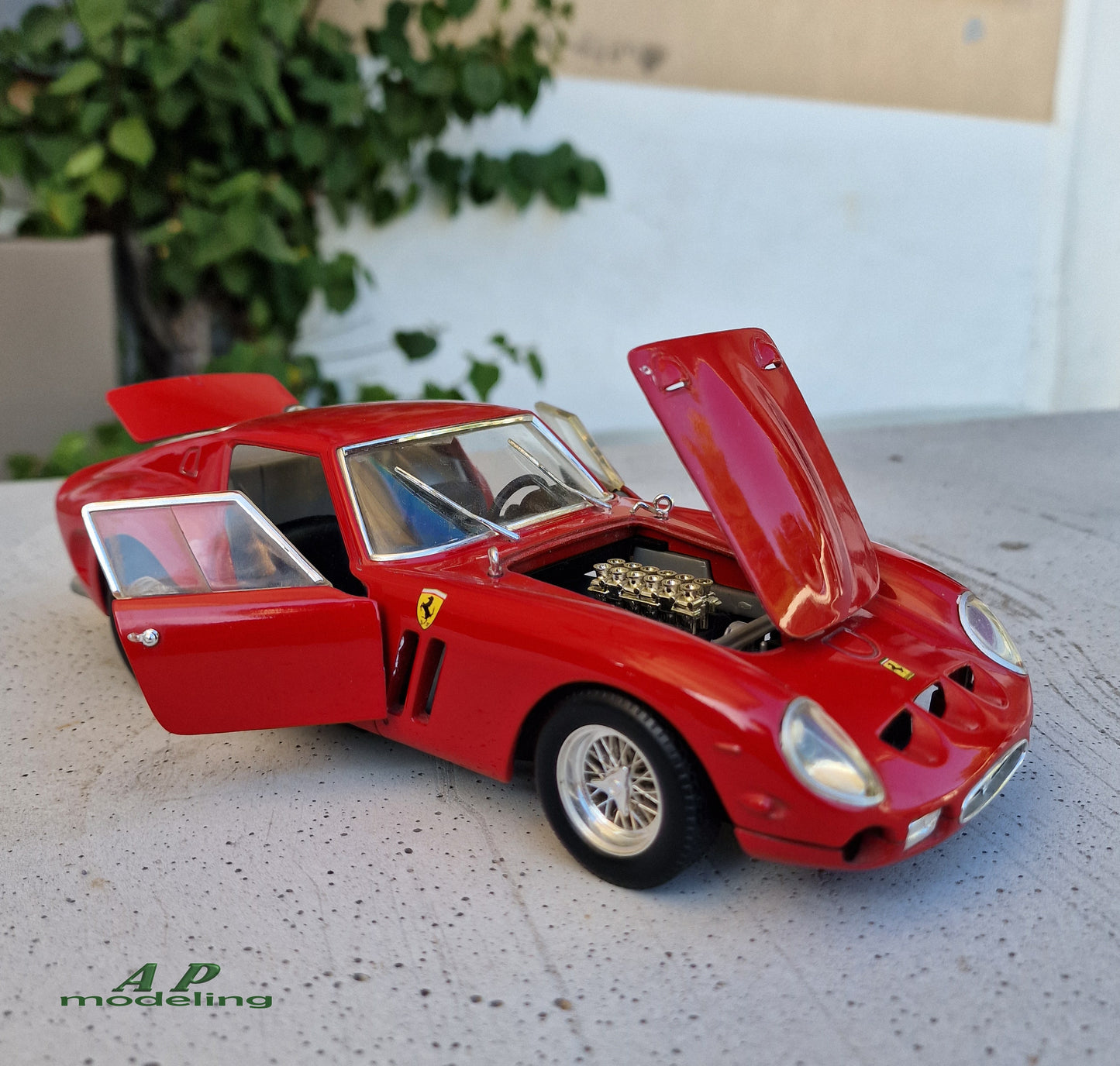 modellino auto scala 1/18 ferrari 250 gto della hot wheels macchinina vintage