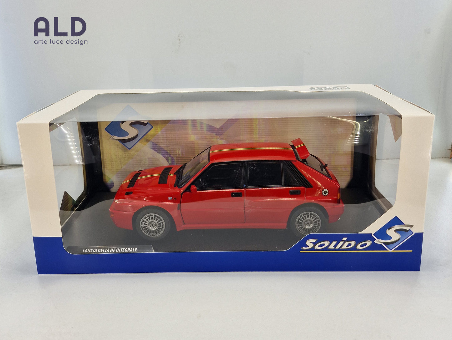 modellino auto 1/18 lancia delta HF integrale macchinina da collezione die cast