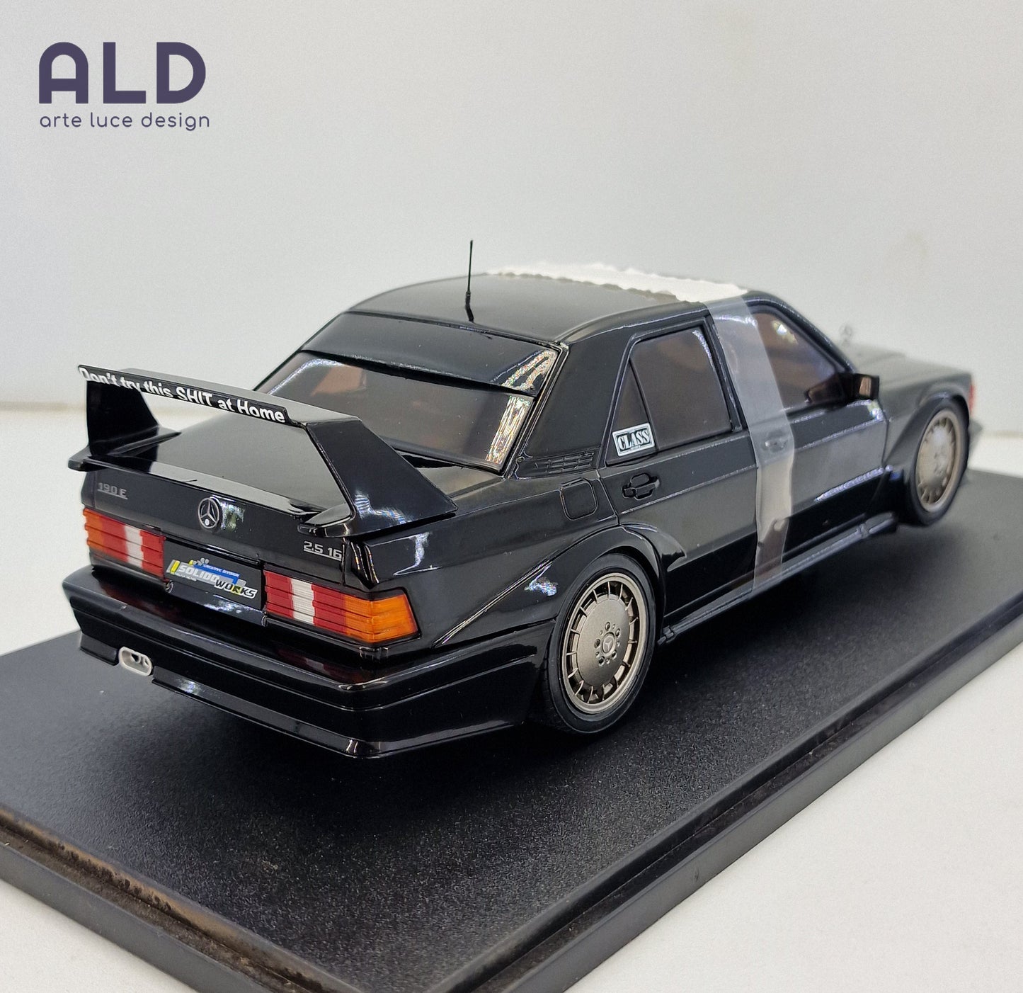 modellino auto scala 1/18 mercedes 190 evo 2 w201 modellini della solido