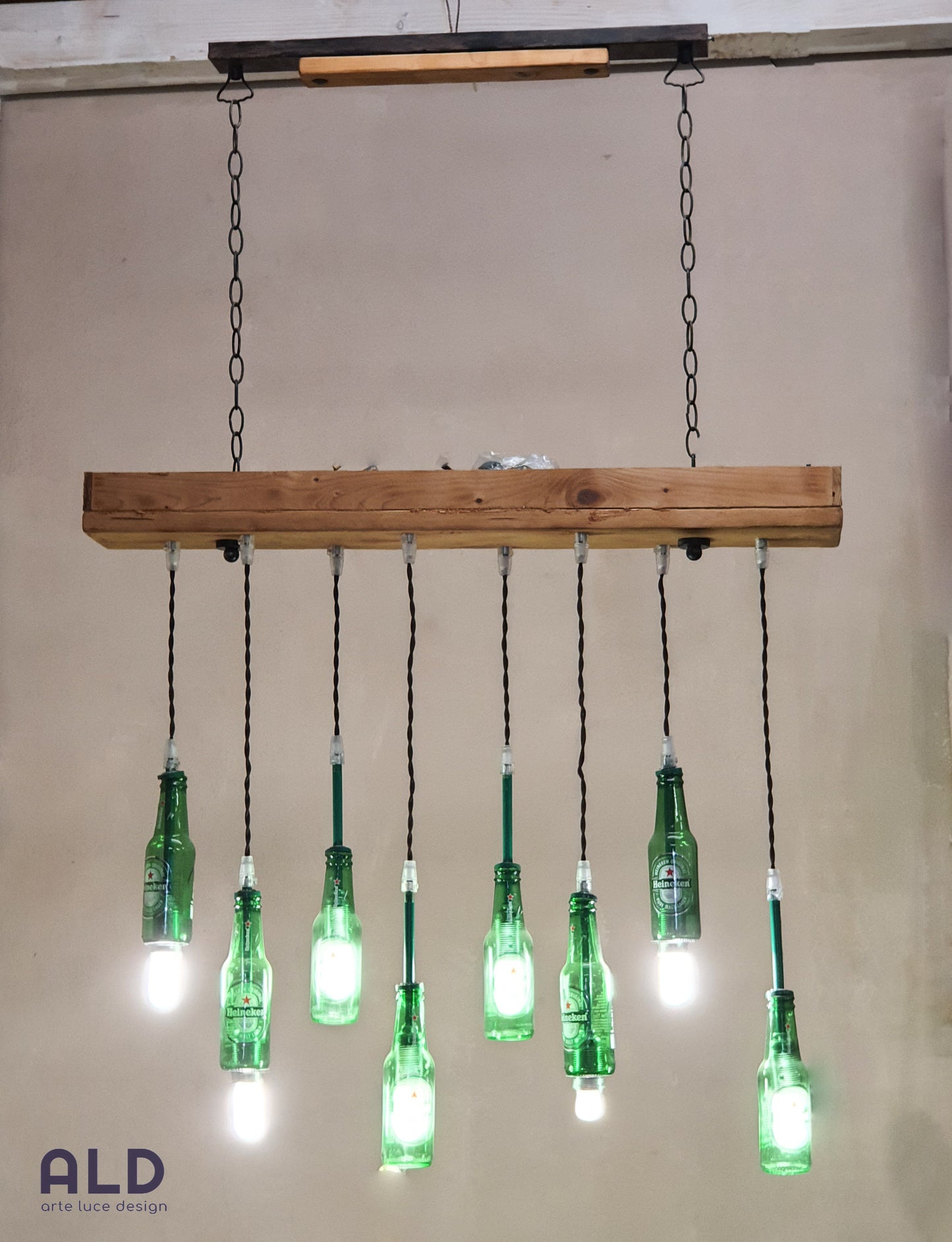 Lampadario a sospensione  da bar taverna pub sala giochi con bottiglie pendenti