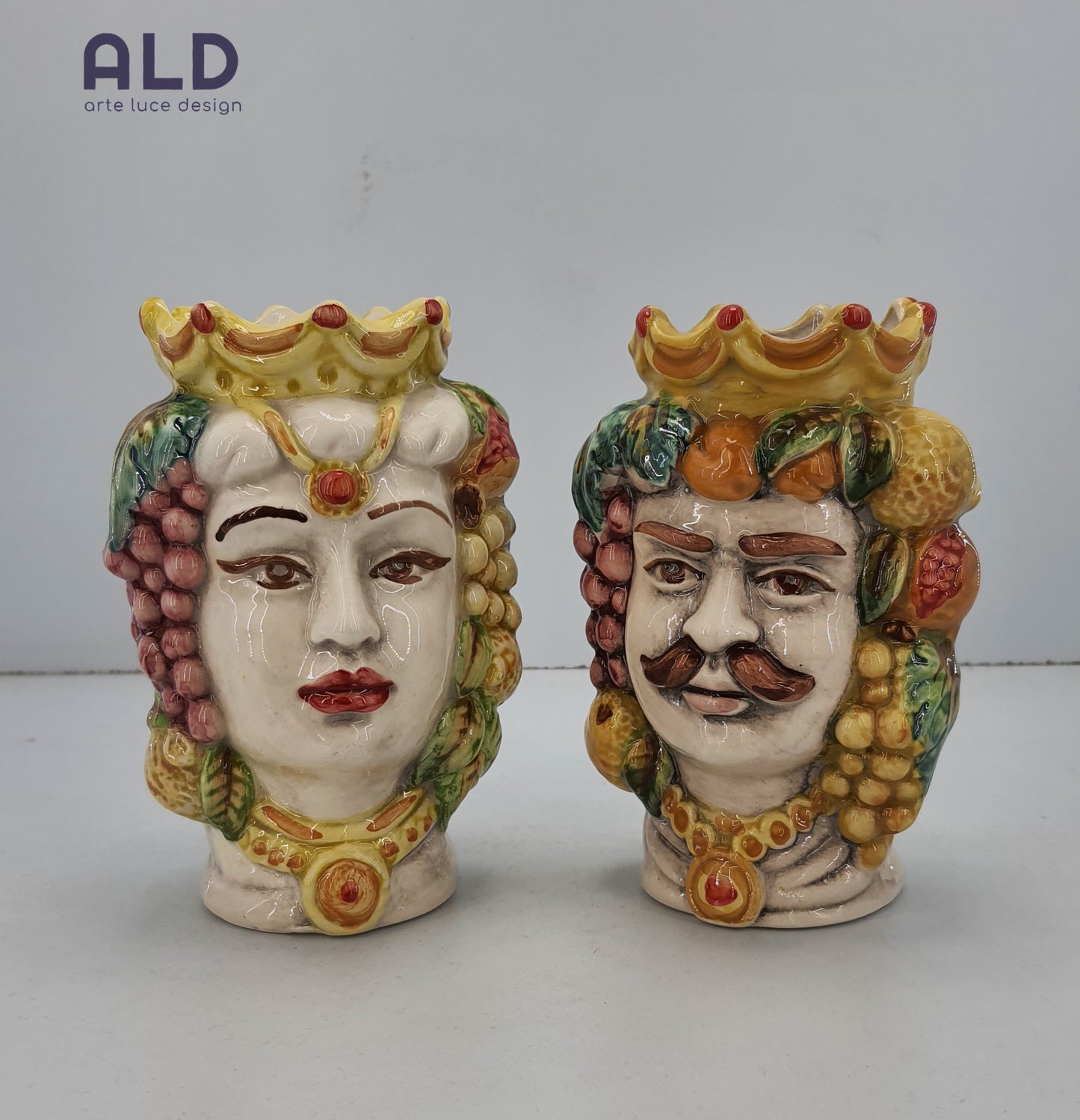 Teste di moro in ceramica di Caltagirone coppia vasi soprammobili altezza 13,5cm