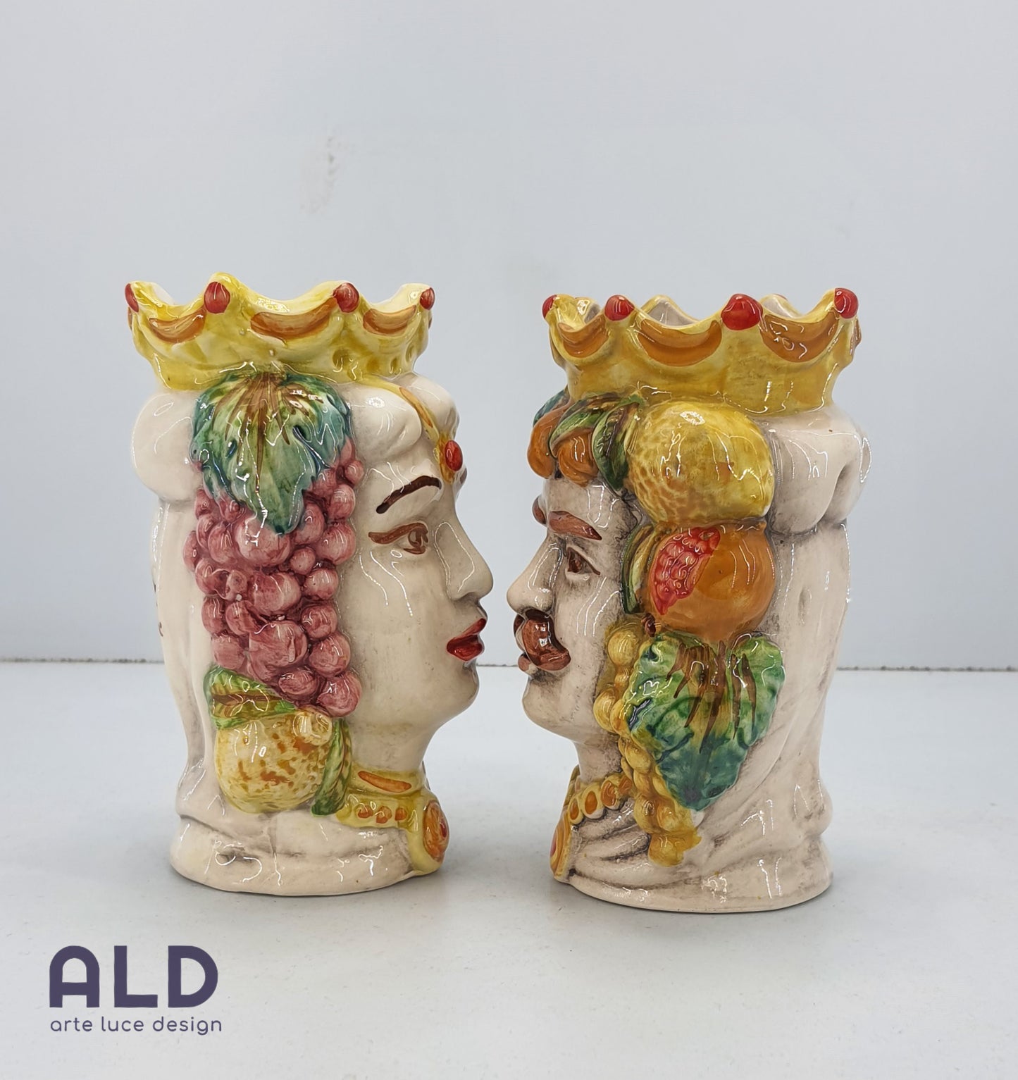 Teste di moro in ceramica di Caltagirone coppia vasi soprammobili altezza 13,5cm