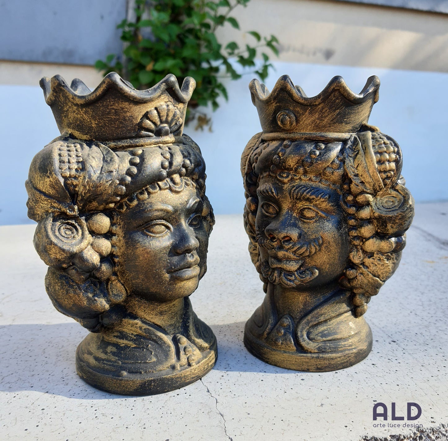 Teste di moro in terracotta decorata coppia soprammobili nero oro altezza 15cm