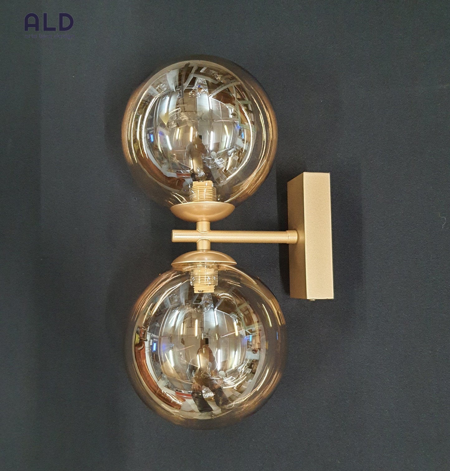 Applique moderno vetro ambra e metallo oro lampada da parete 2 luci attacco G9
