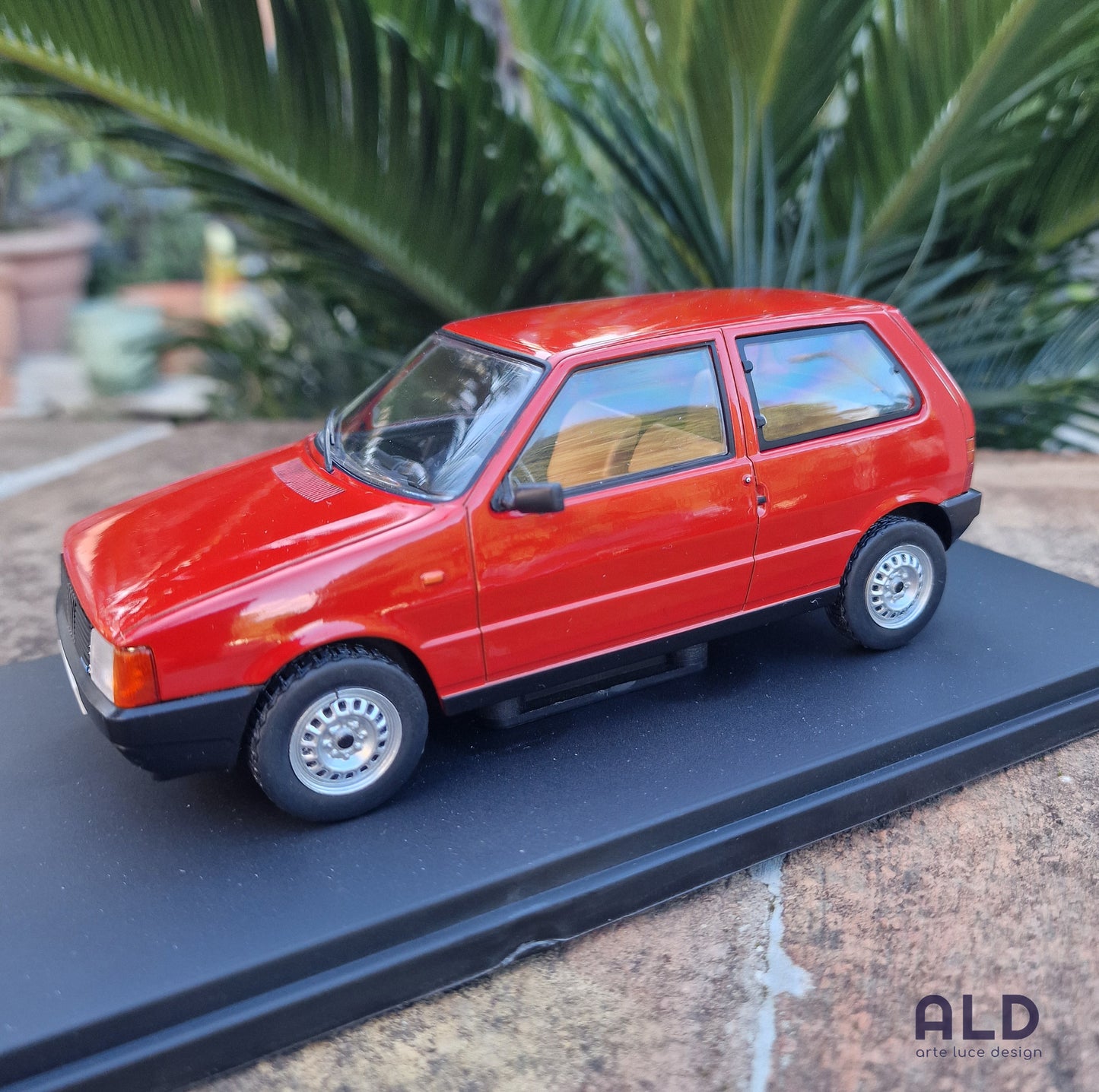 modellino auto scala 1/24 fiat uno 3 porte modellini da collezione die cast