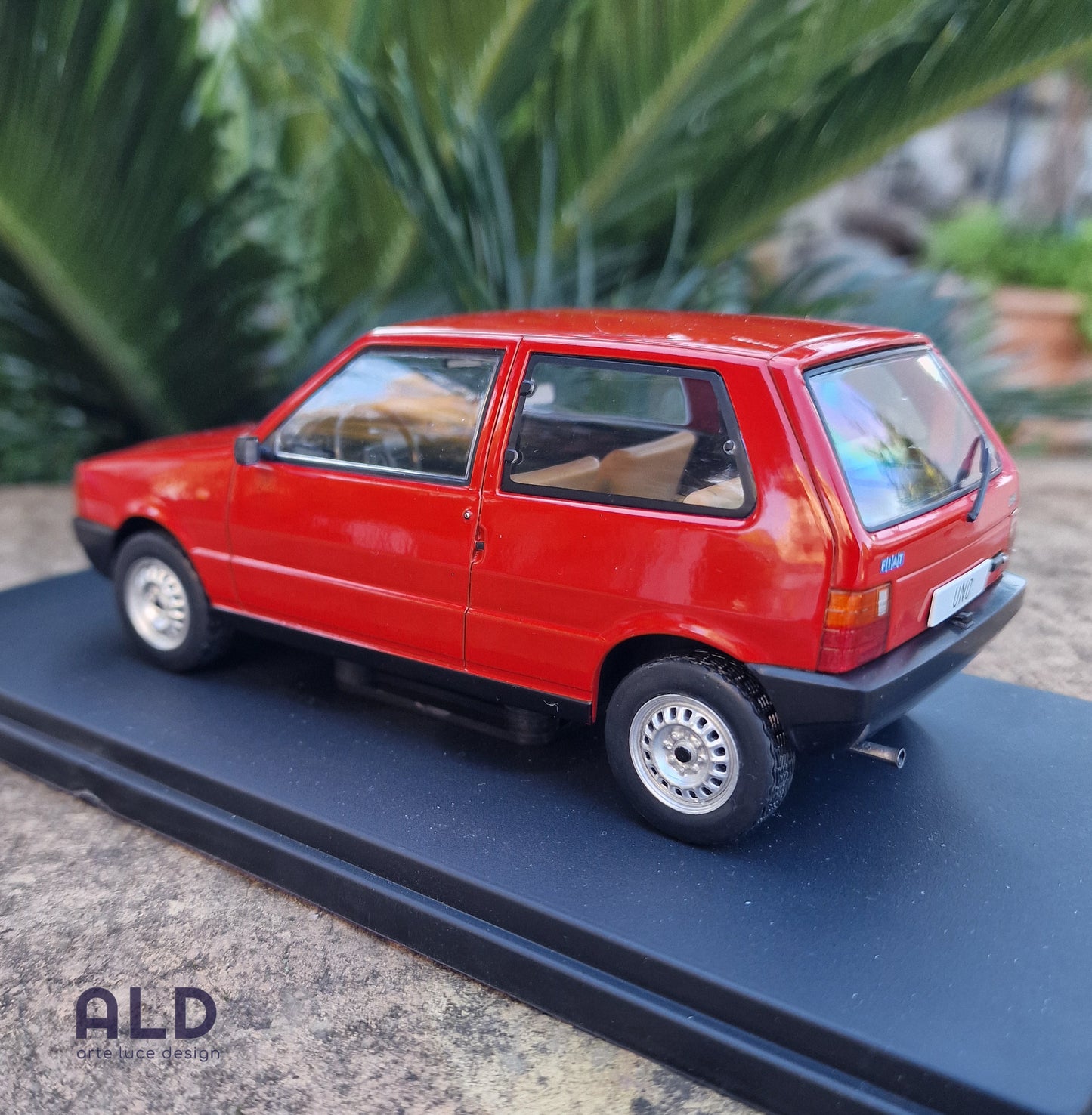 modellino auto scala 1/24 fiat uno 3 porte modellini da collezione die cast