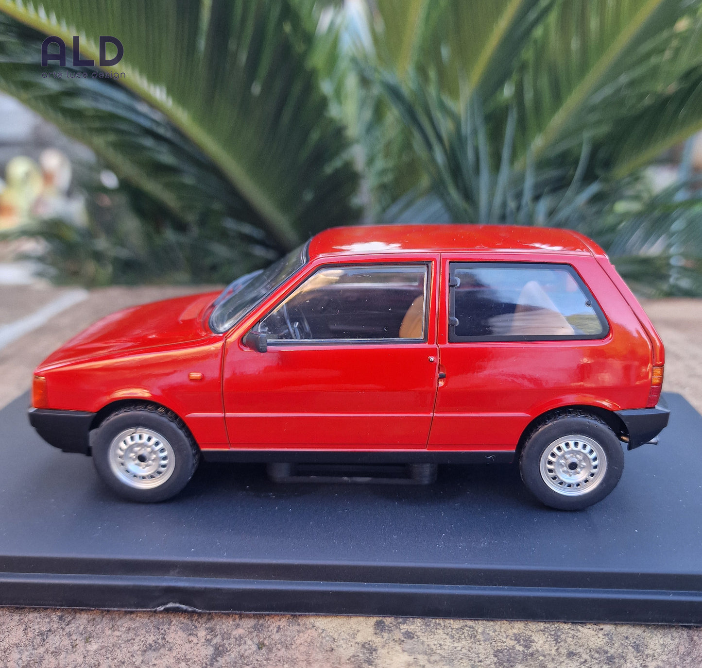 modellino auto scala 1/24 fiat uno 3 porte modellini da collezione die cast