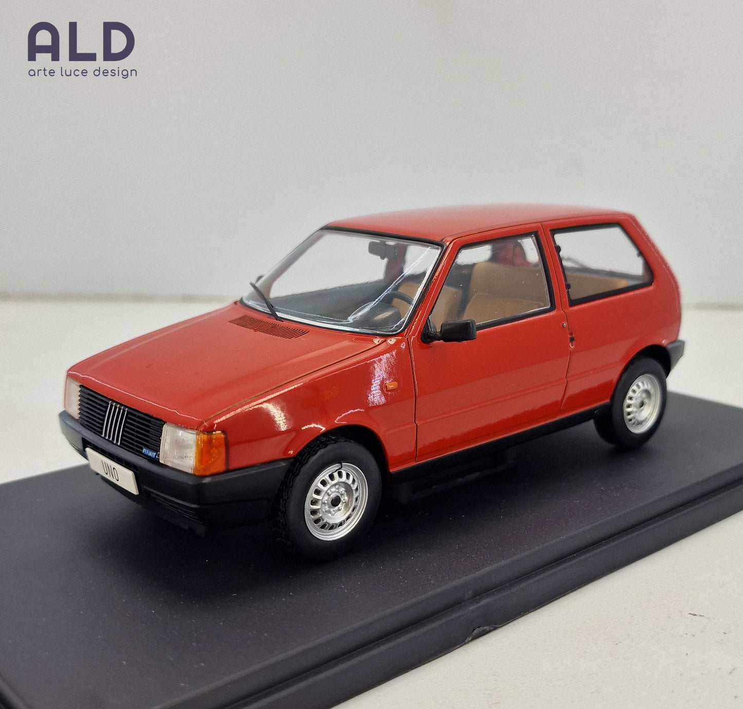 modellino auto scala 1/24 fiat uno 3 porte modellini da collezione die cast