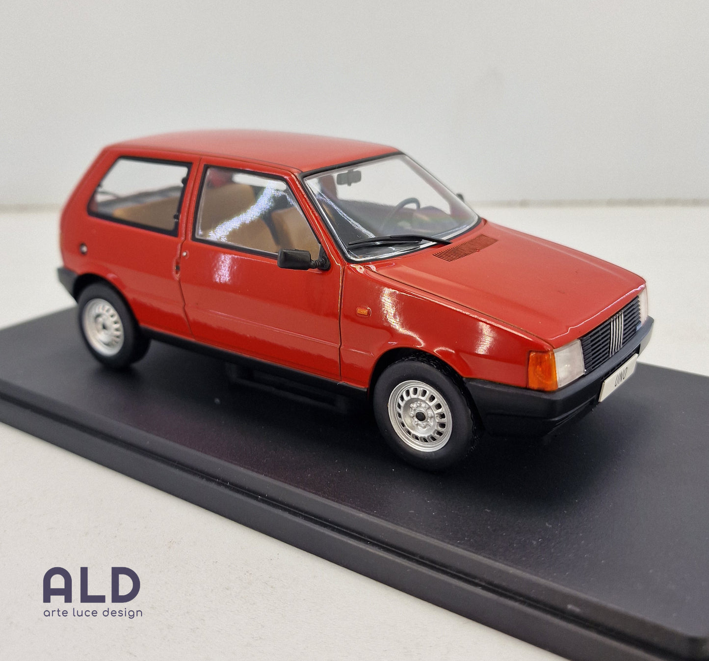 modellino auto scala 1/24 fiat uno 3 porte modellini da collezione die cast