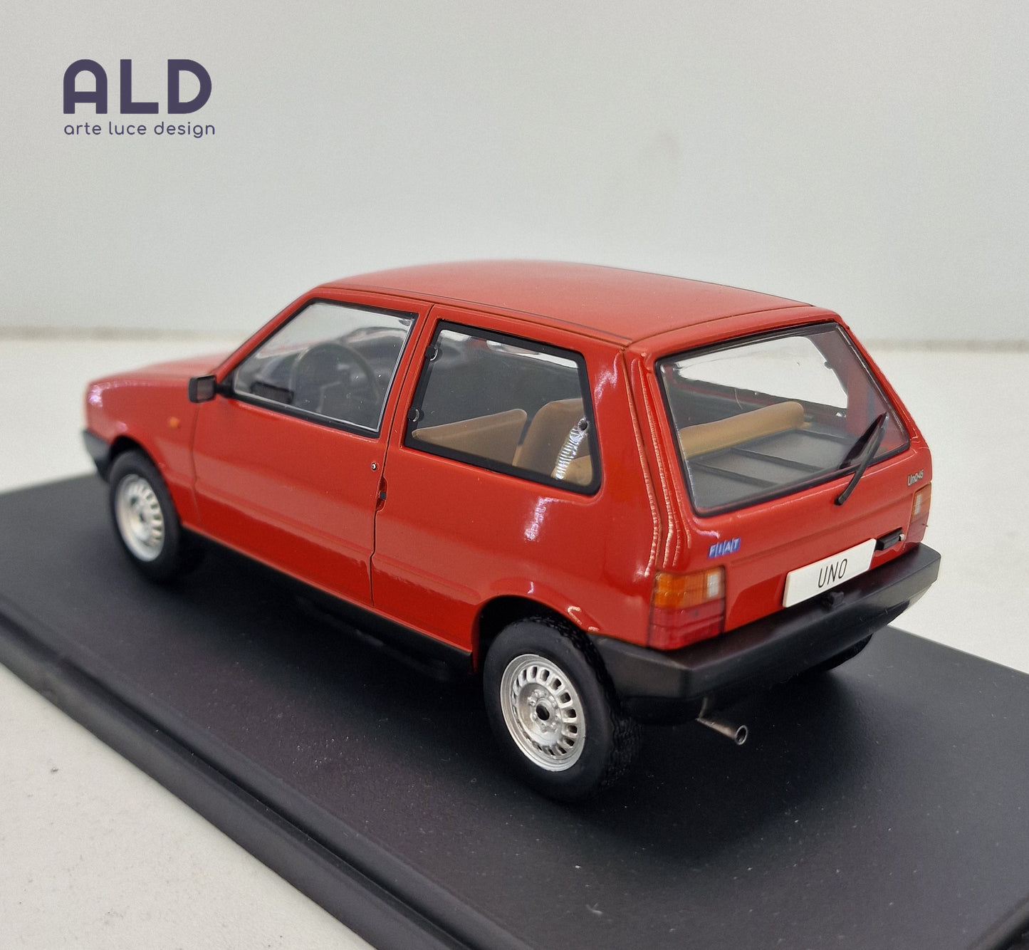 modellino auto scala 1/24 fiat uno 3 porte modellini da collezione die cast